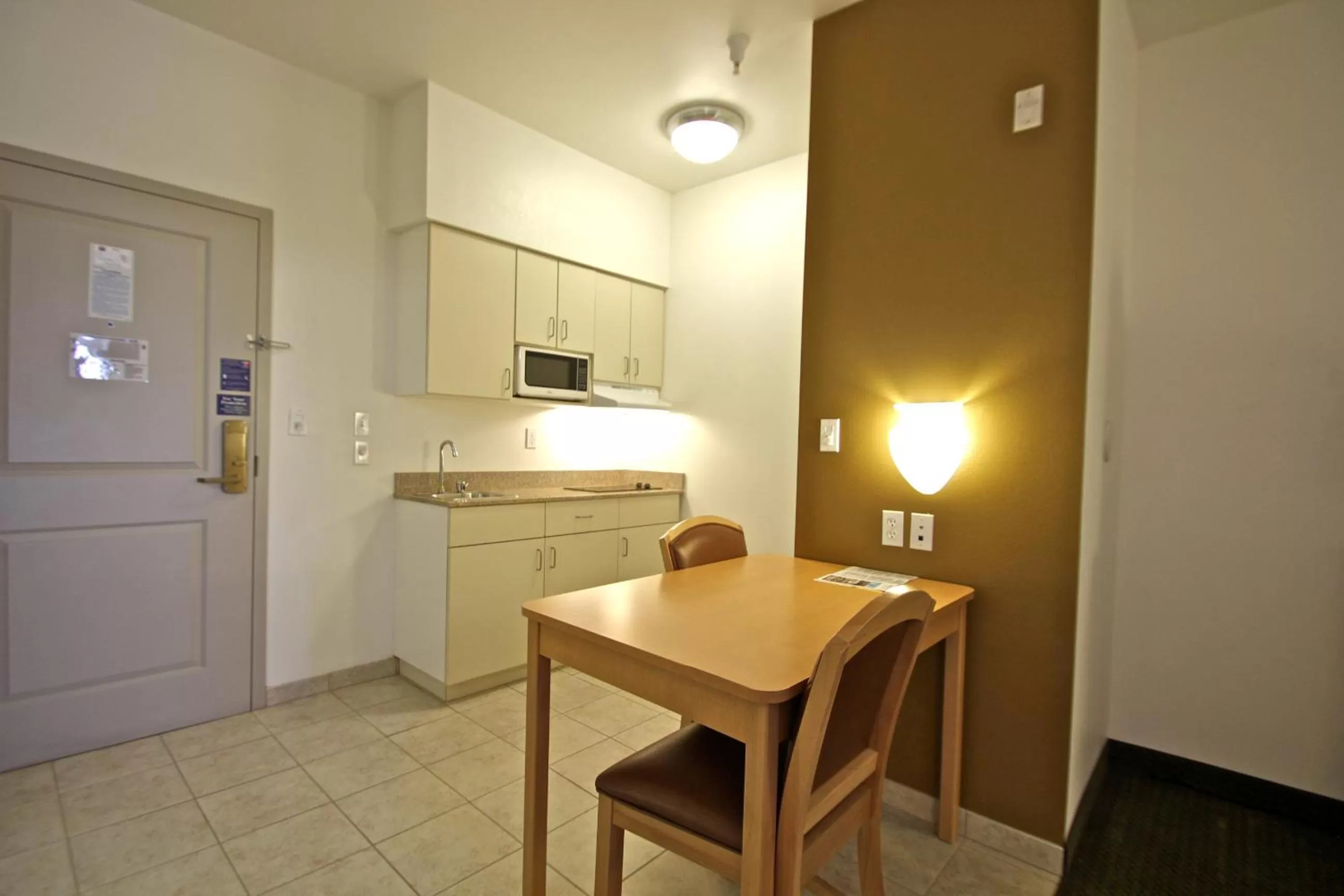 Kitchen or kitchenette in Studio 6-Bakersfield, CA