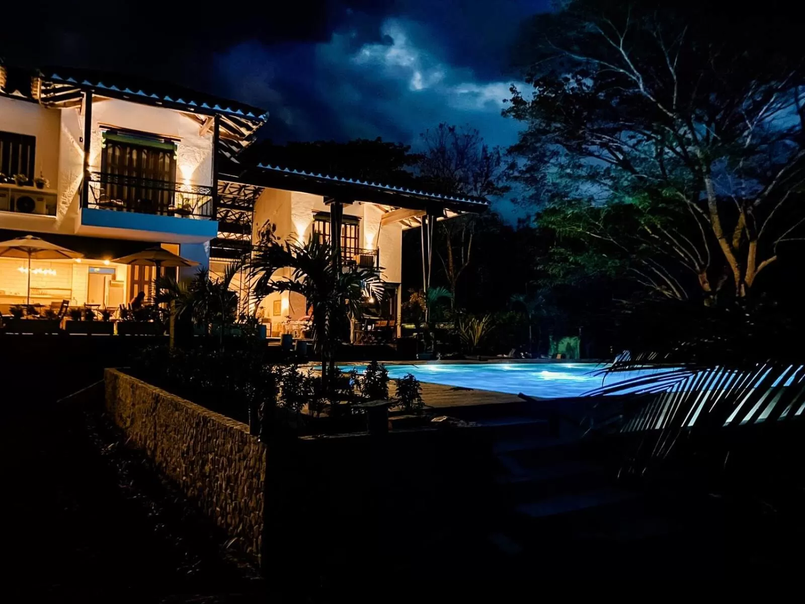 Swimming Pool in Casa Jacaranda Hotel Boutique