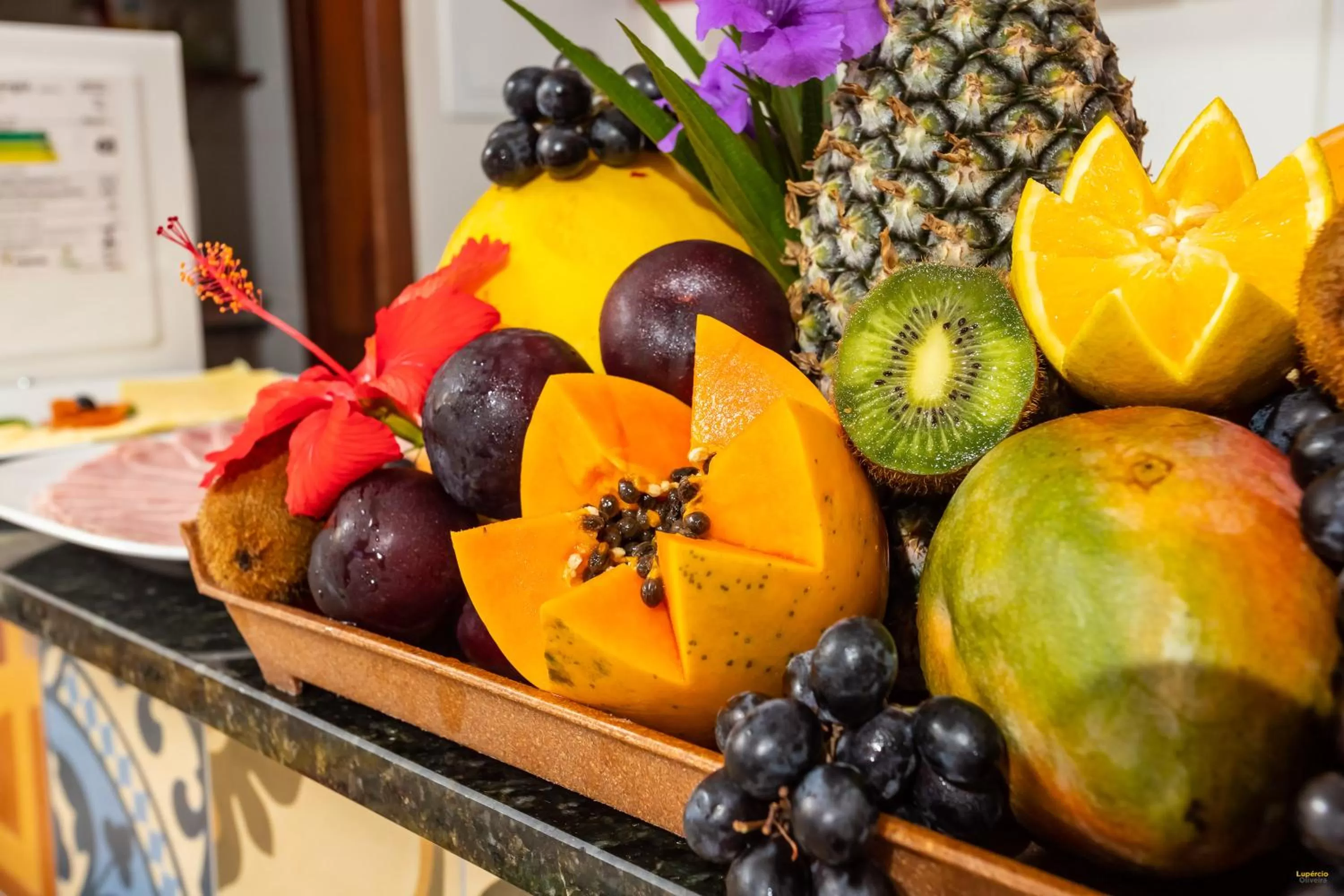 Food in i9 Embaú Flats & Suites