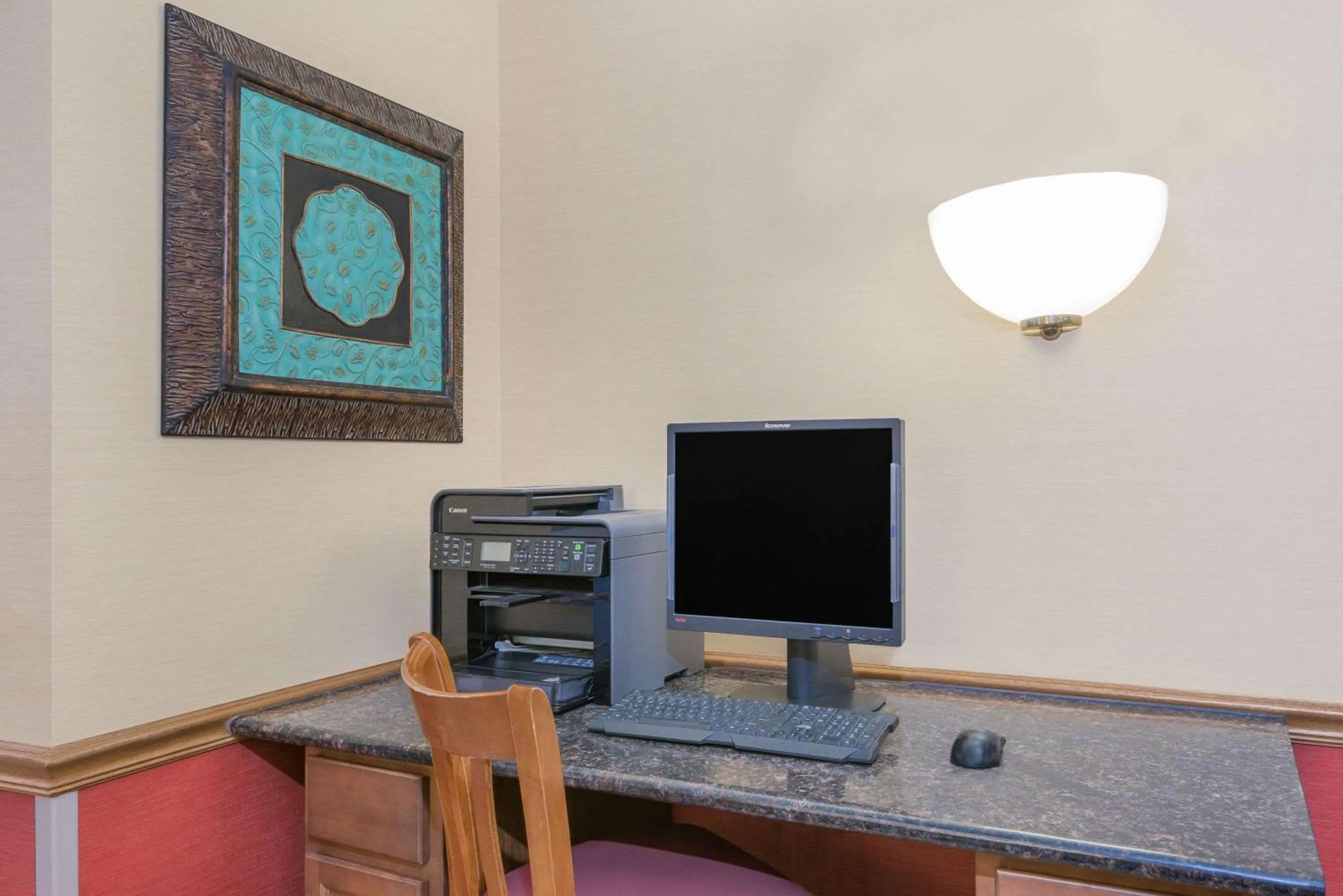 On site in Super 8 by Wyndham Marshalltown