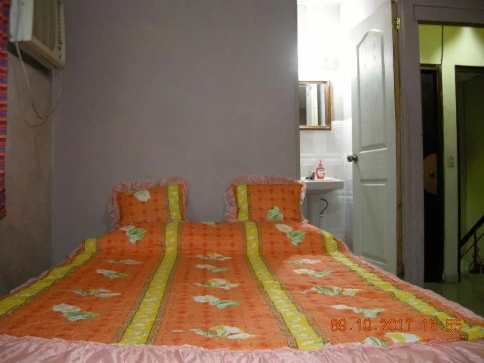 Bed in Tamarindo Hostel