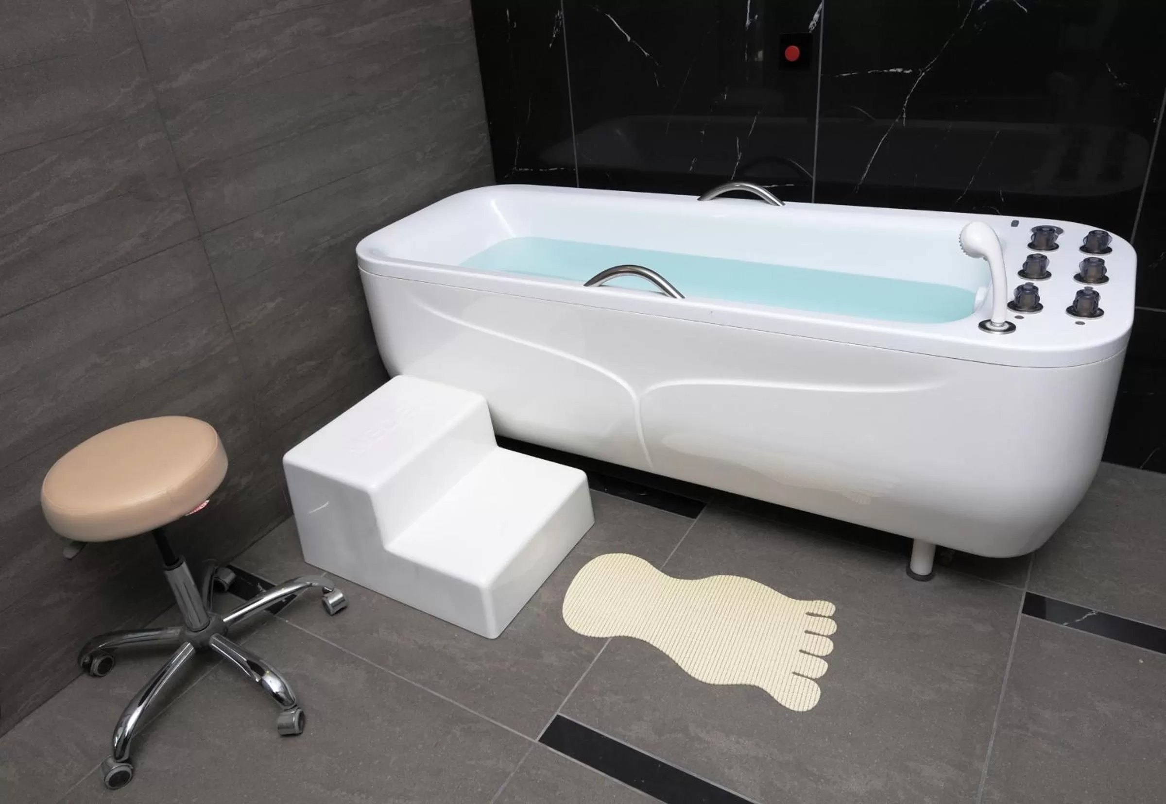 Fitness centre/facilities in Boutique Hotel Sudetia - Medical & SPA