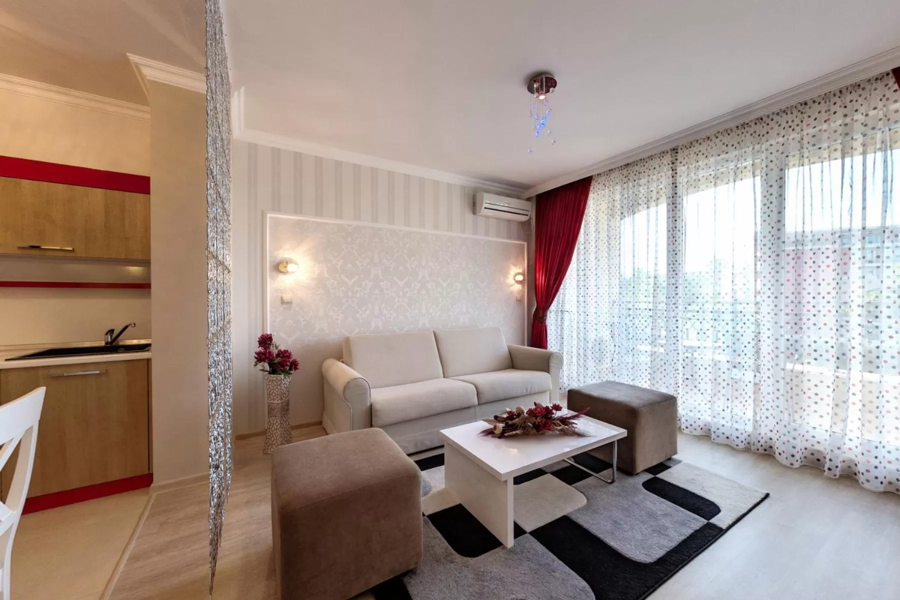 Living room in Penelopa Palace Apart Hotel & SPA