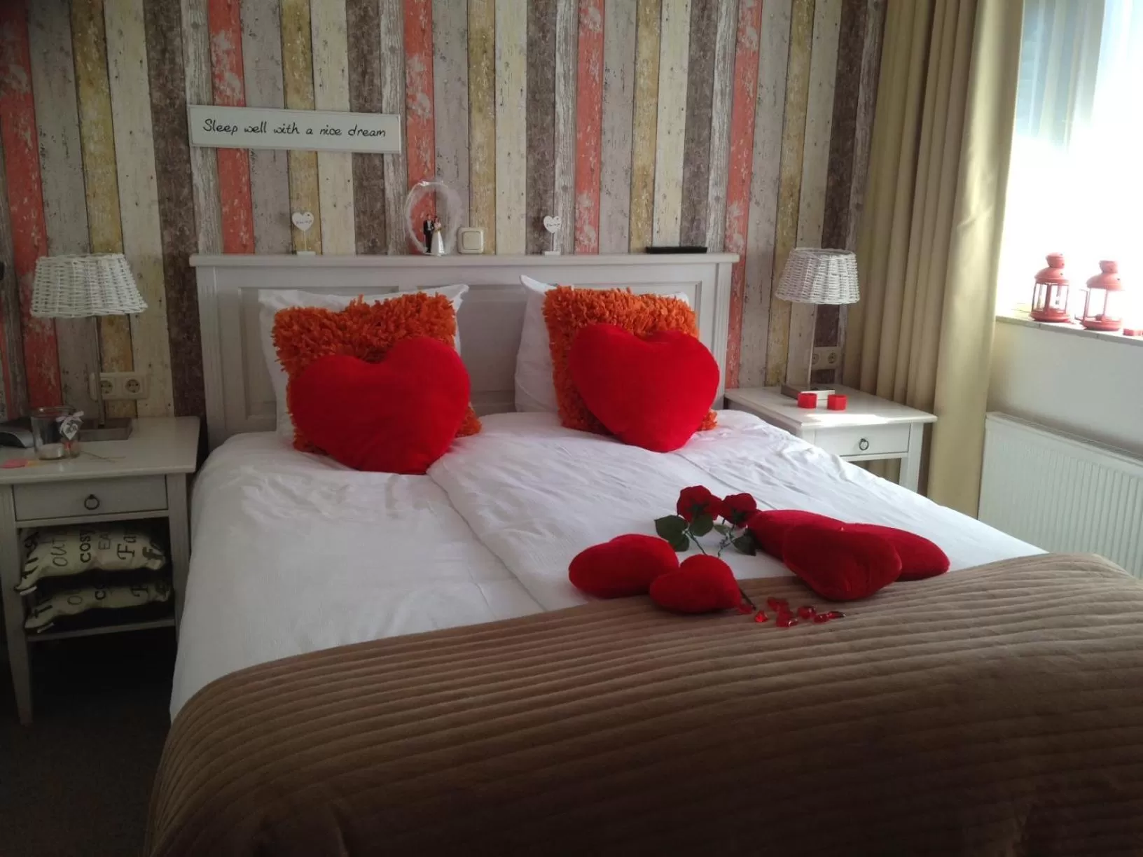 Bed in B&B - Pension Perruque