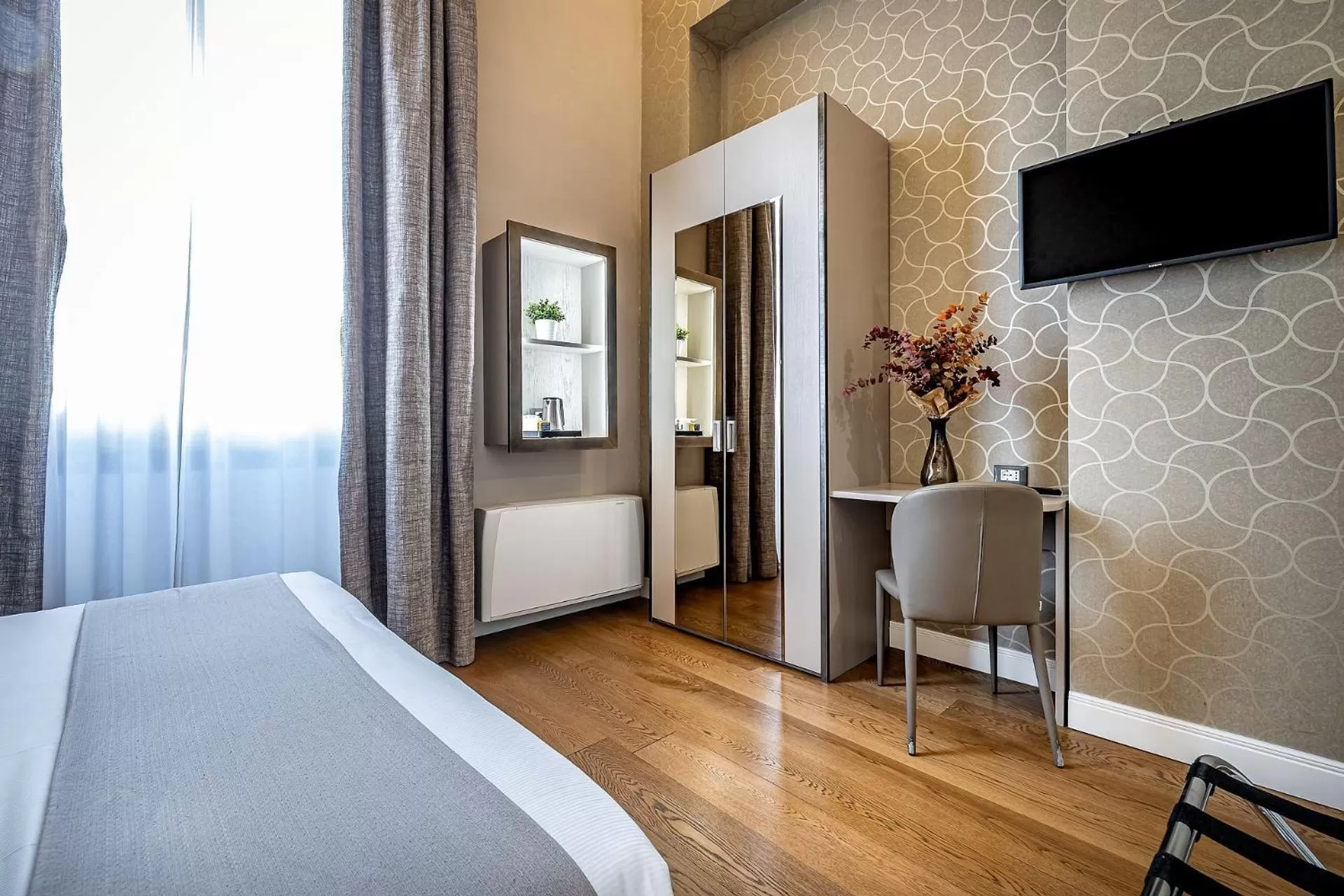 Seating area, Bed in Martelli 6 Suite & Apartments