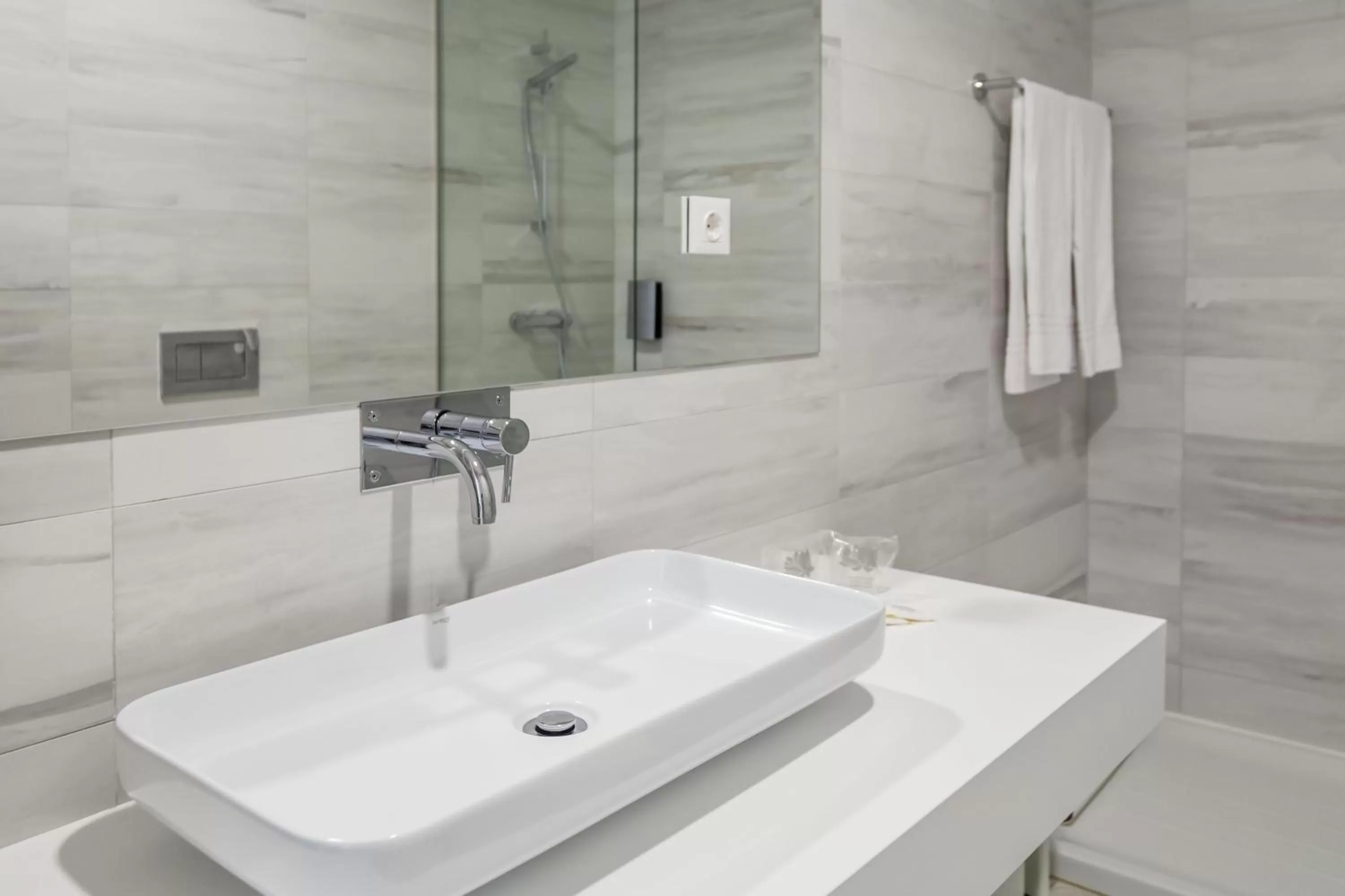 Bathroom in Hotel Sete Cidades