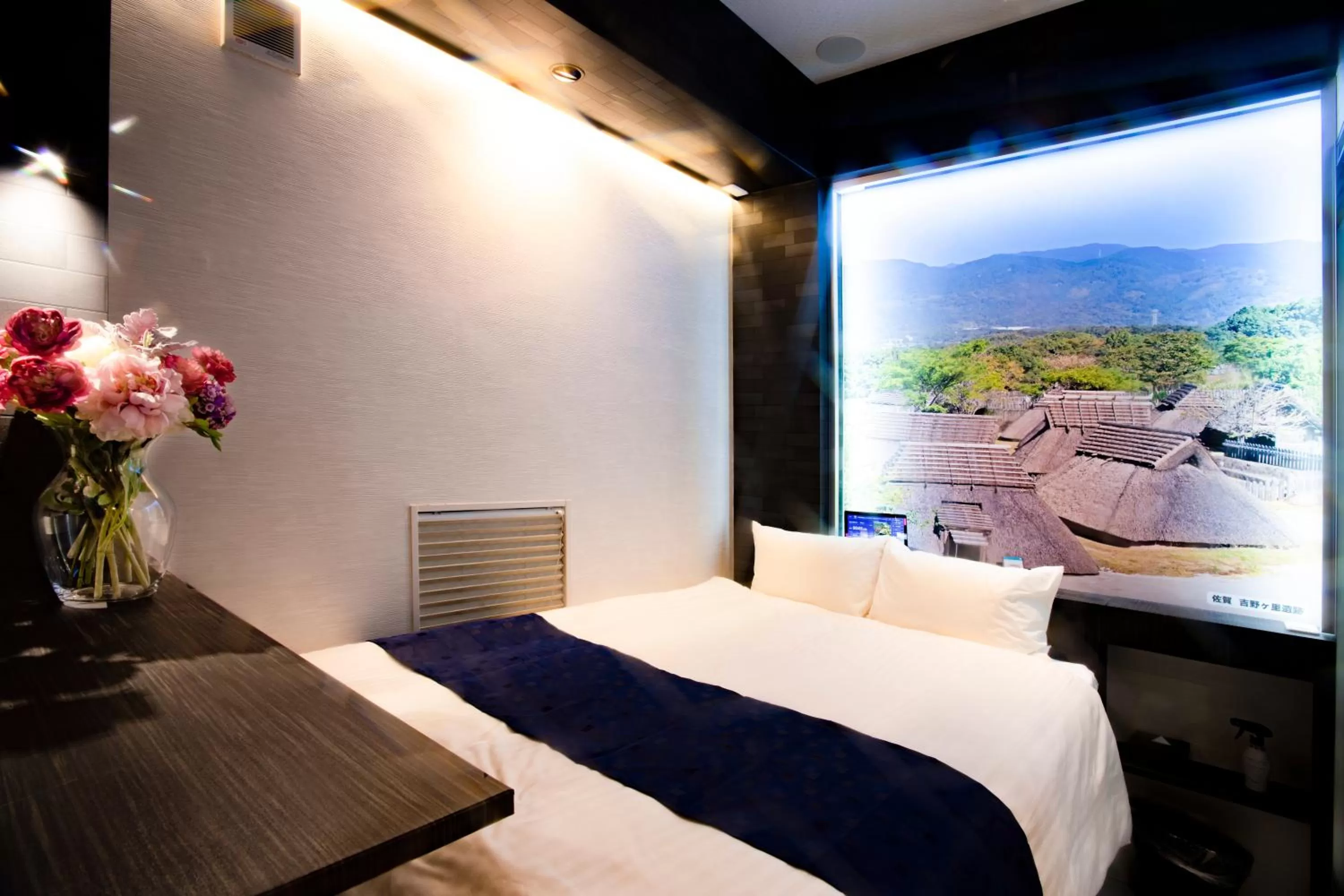 Photo of the whole room, Bed in Pinpon Hotel Hiroshima