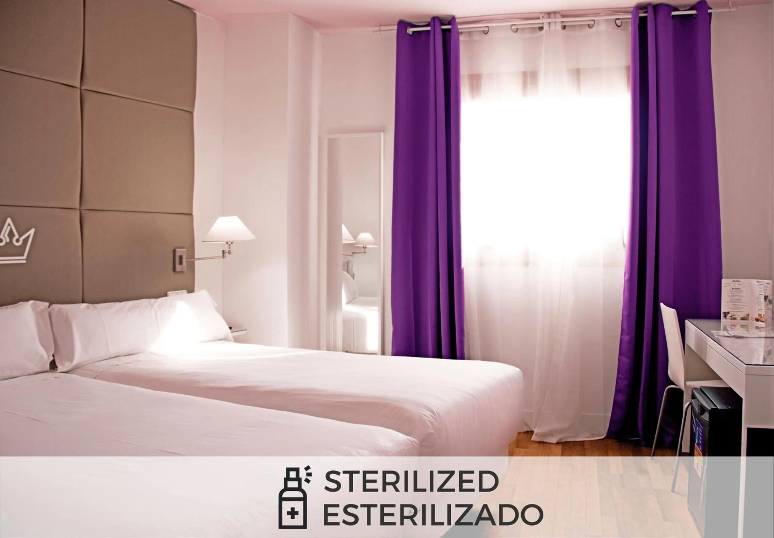 Photo of the whole room, Bed in Erase un Hotel