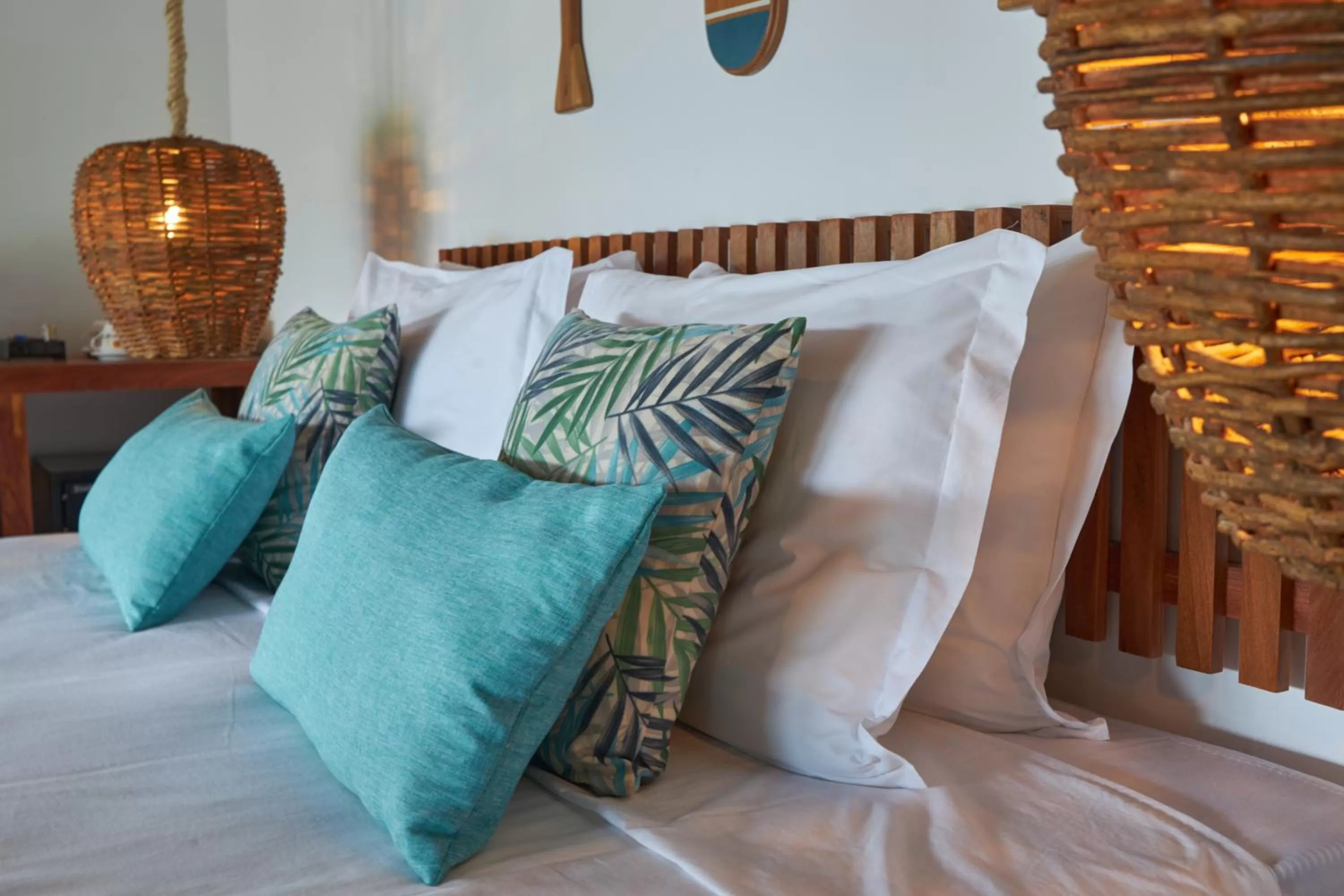 Bed in Kauli Seadi Beach Hotel