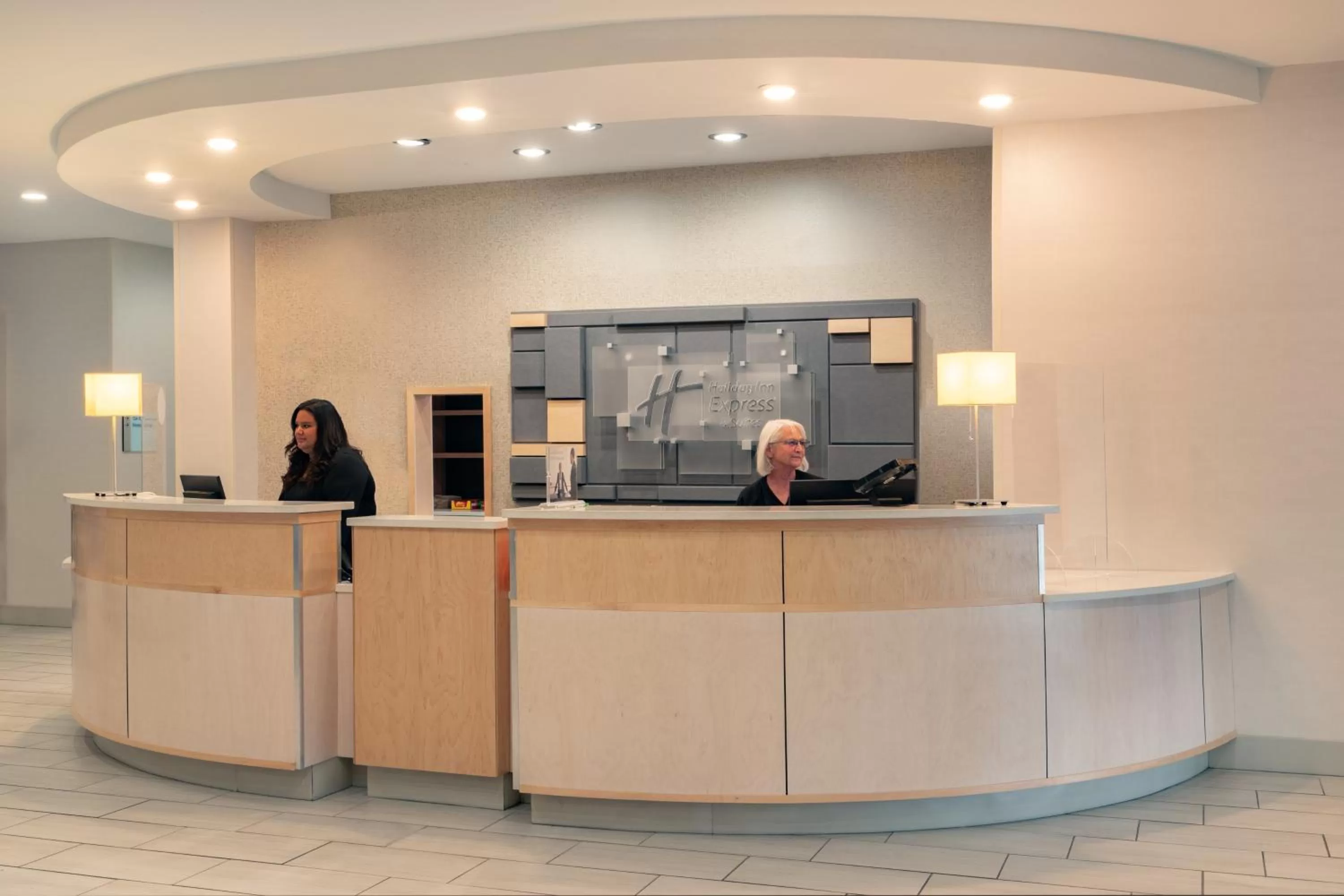 Property building in Holiday Inn Express & Suites Trinidad by IHG