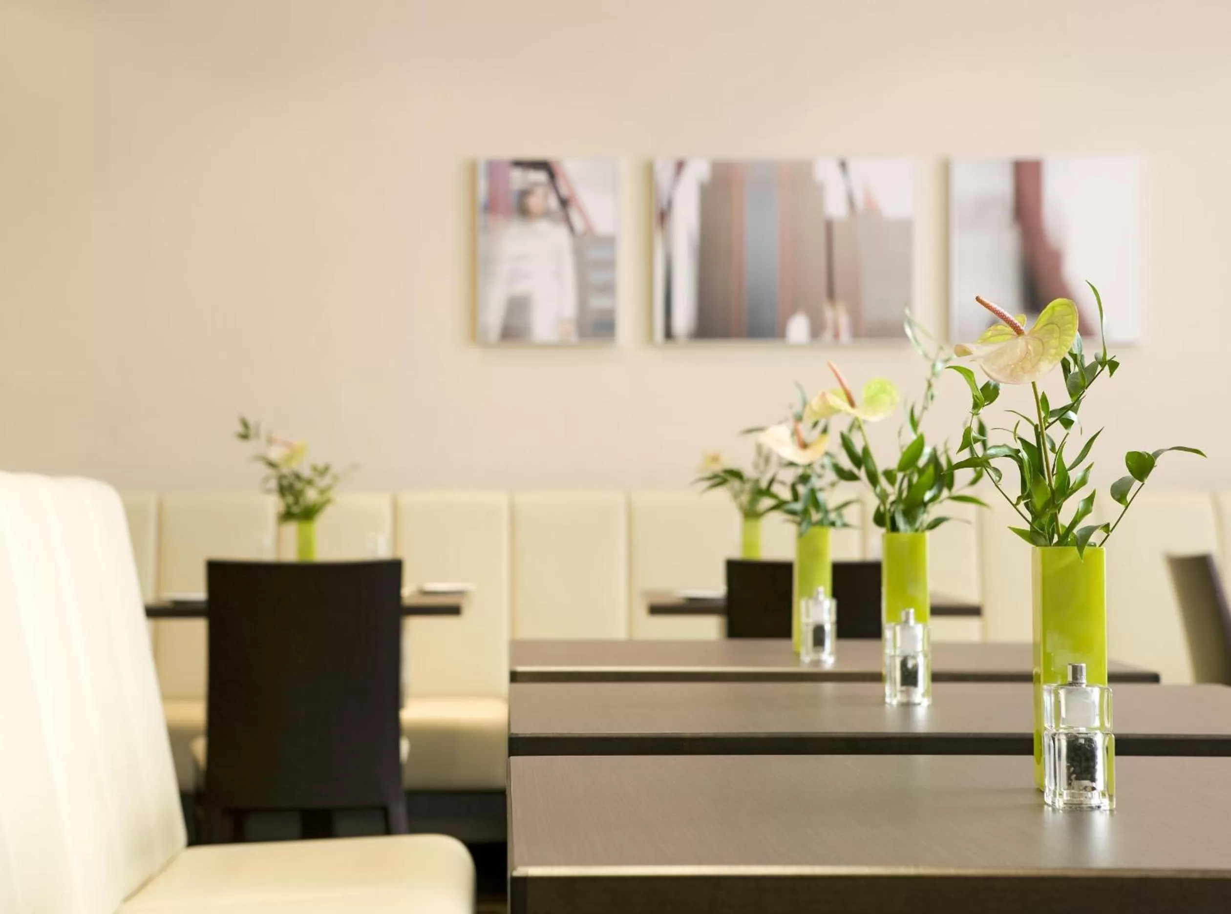 Decorative detail, Dining Area in IntercityHotel Essen