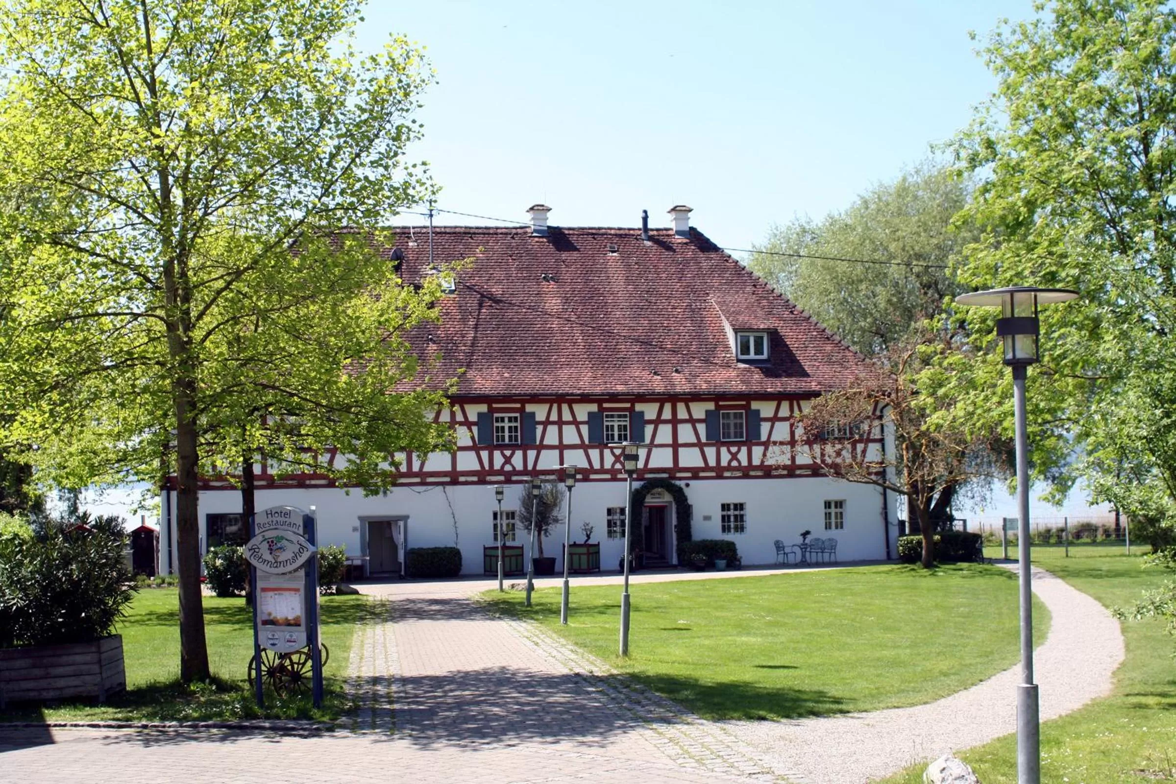 Property building in Pilgerhof und Rebmannshof