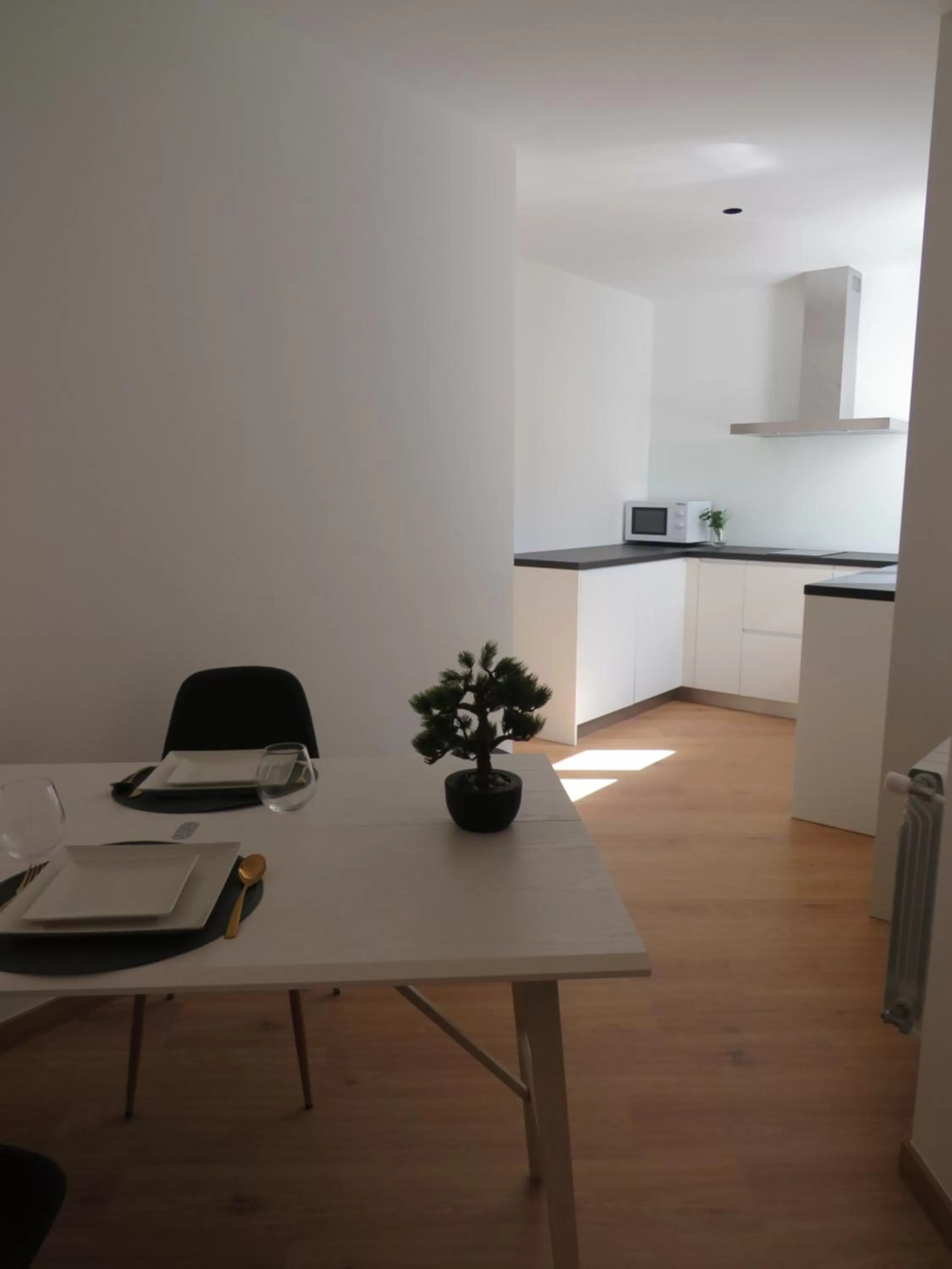 APARTAMENTOS ARMANYA 3