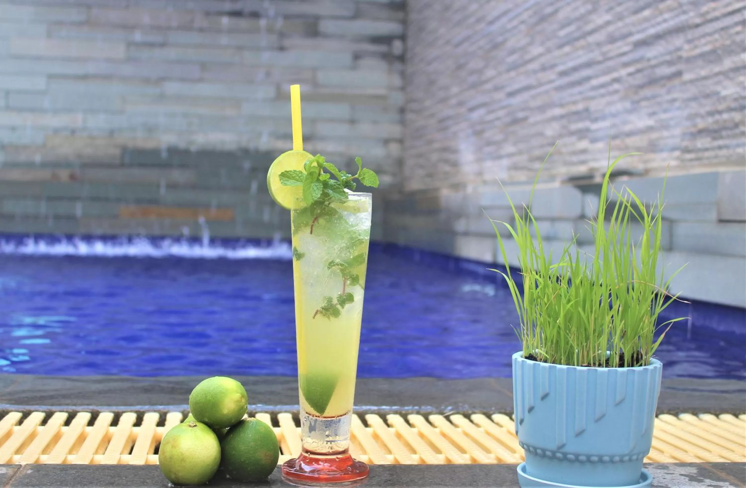 Alcoholic drinks, Drinks in Long Night Siem Reap Hotel