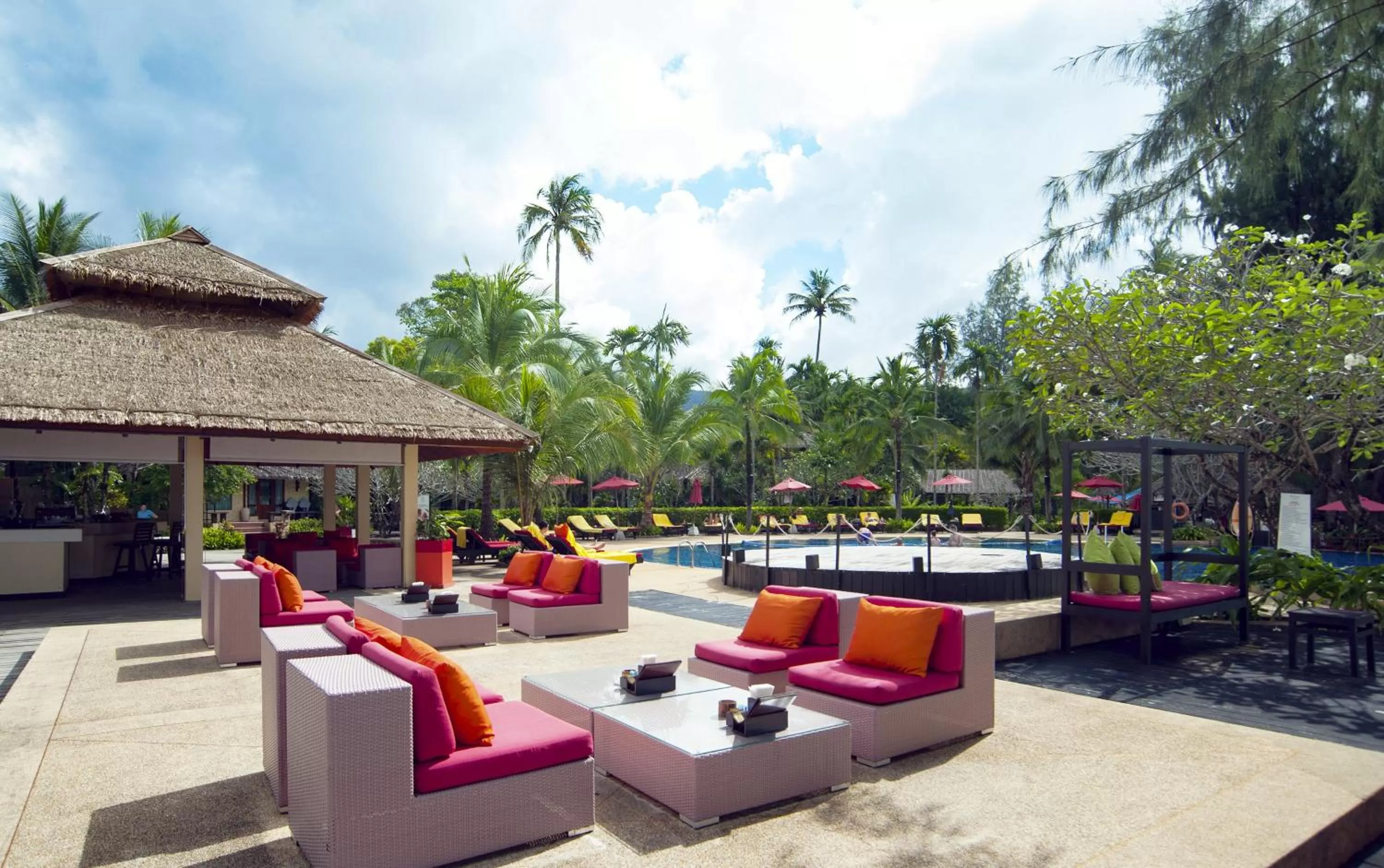 Restaurant/places to eat in Centara Koh Chang Tropicana Resort