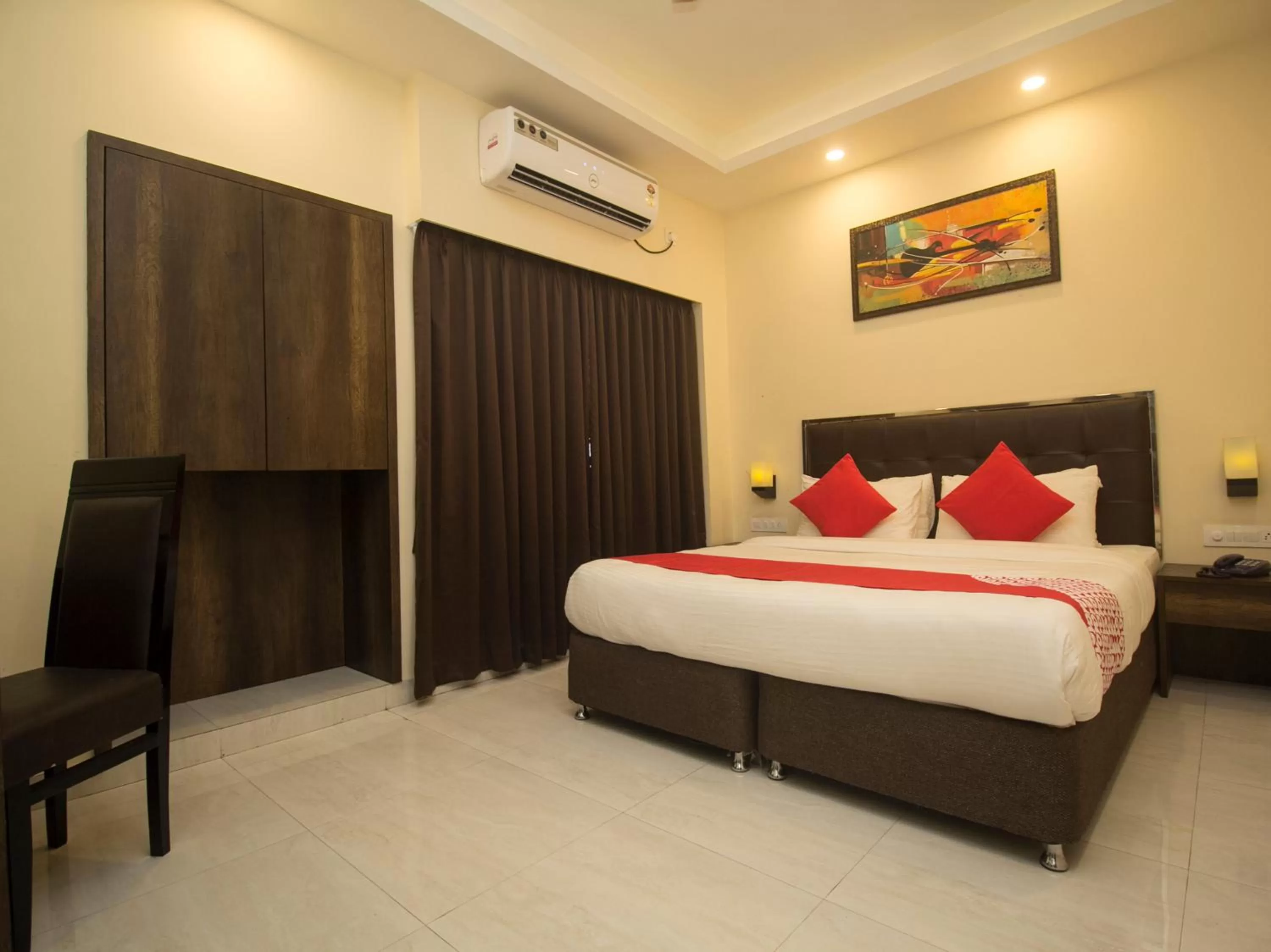 Bedroom, Bed in Hotel Mount View, Siliguri