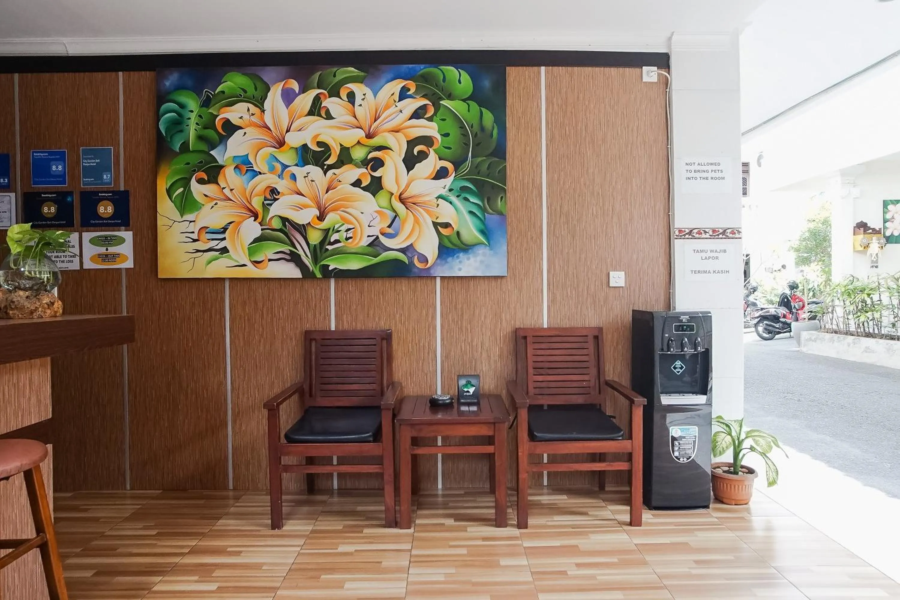 Lobby or reception in City Garden Bali Dwipa Hotel, Kuta