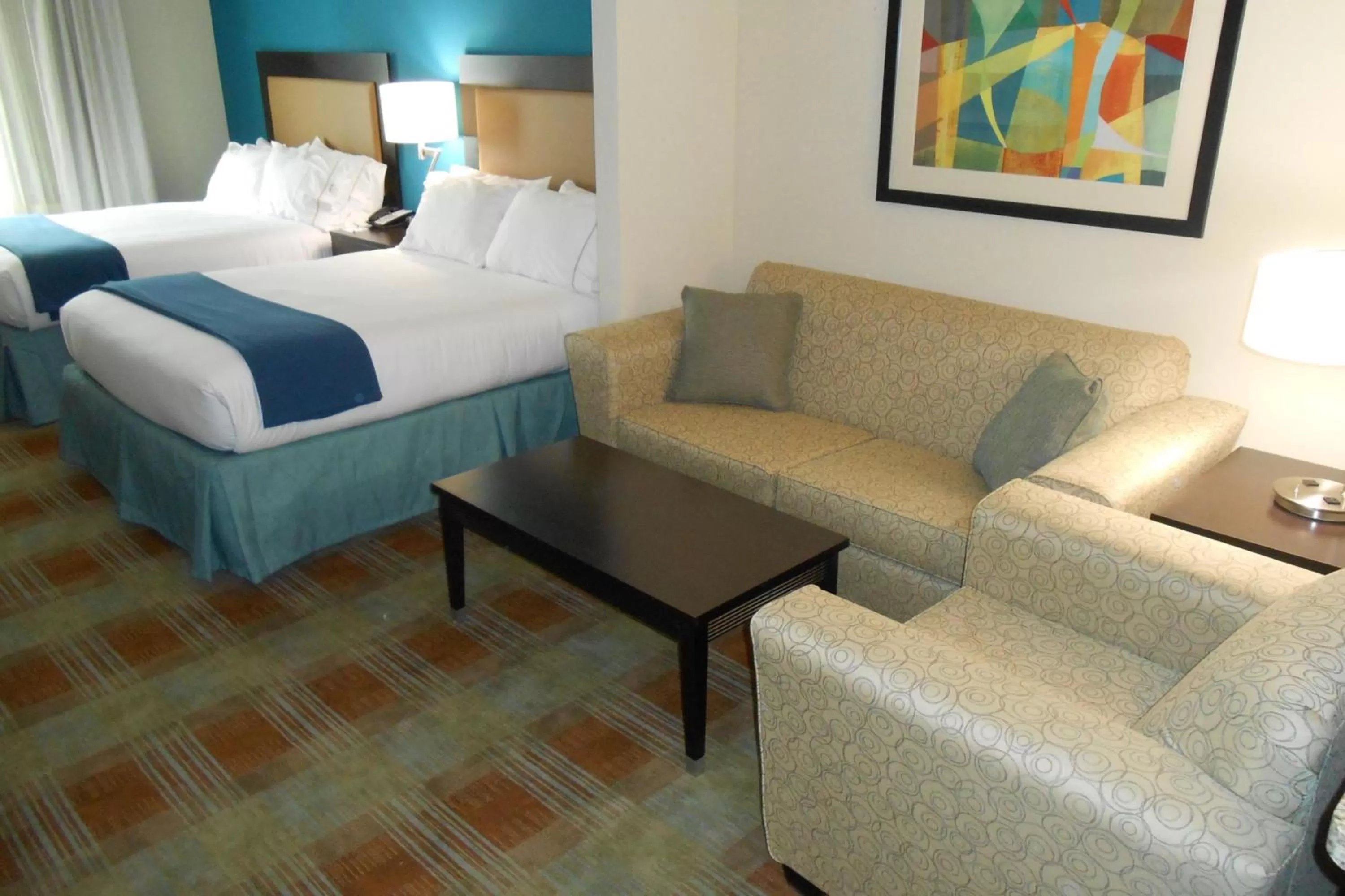 Bed in Holiday Inn Express & Suites Houston Northwest-Brookhollow by IHG