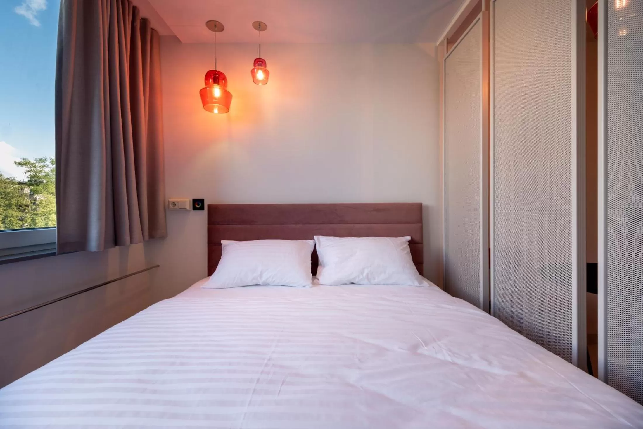 Bed in Berlin Studios