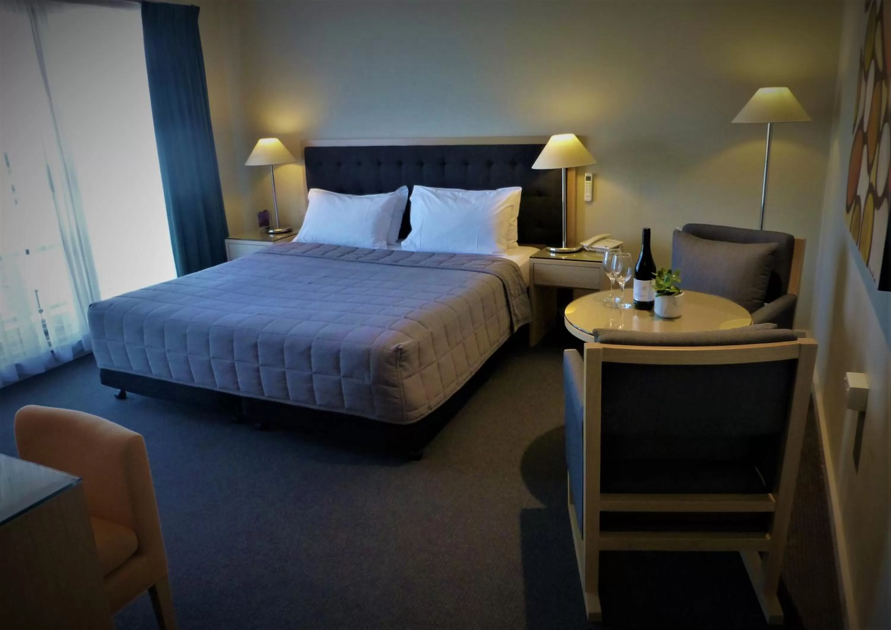 Bed in Park Ridge Retreat