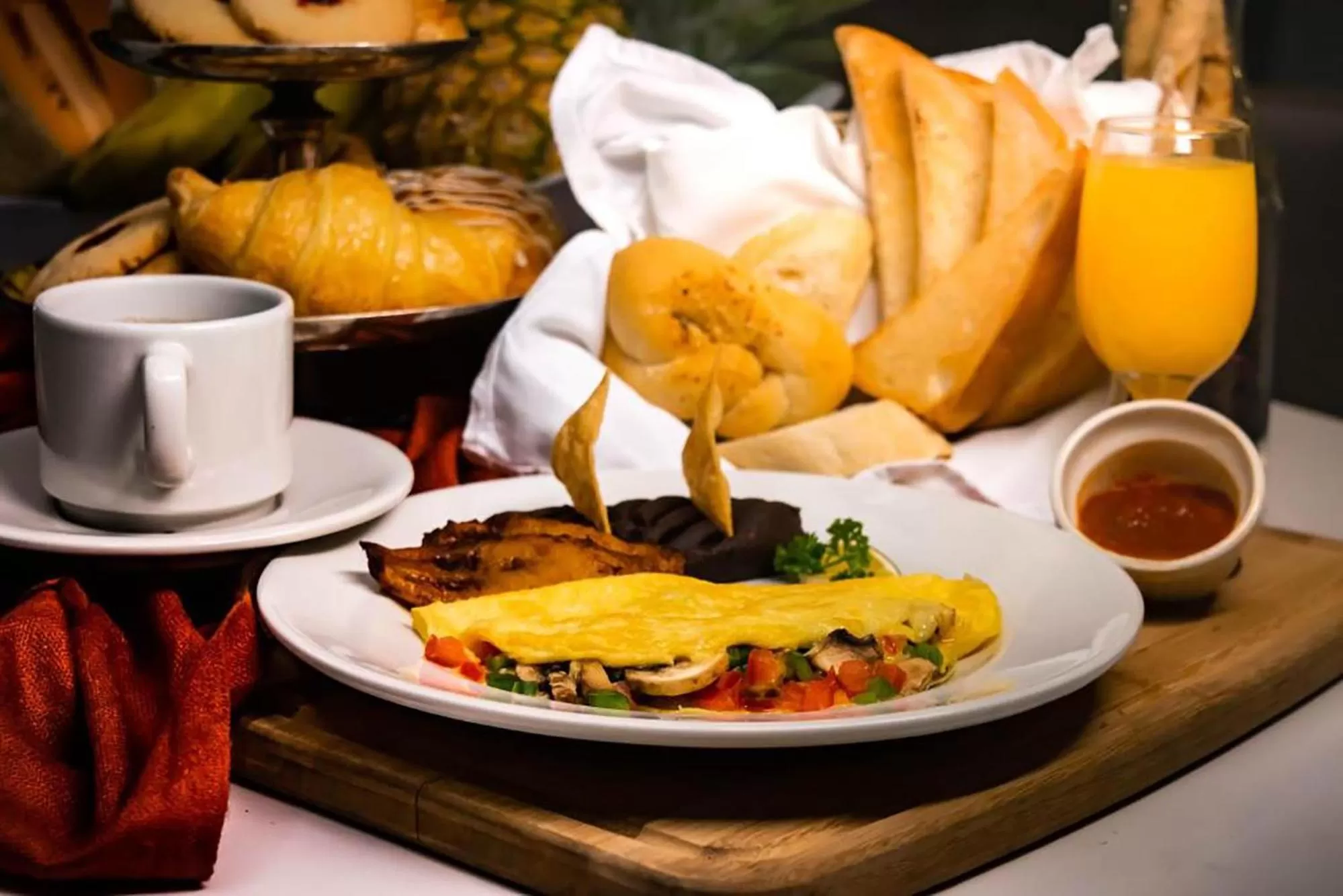 Breakfast in Clarion Suites Guatemala City