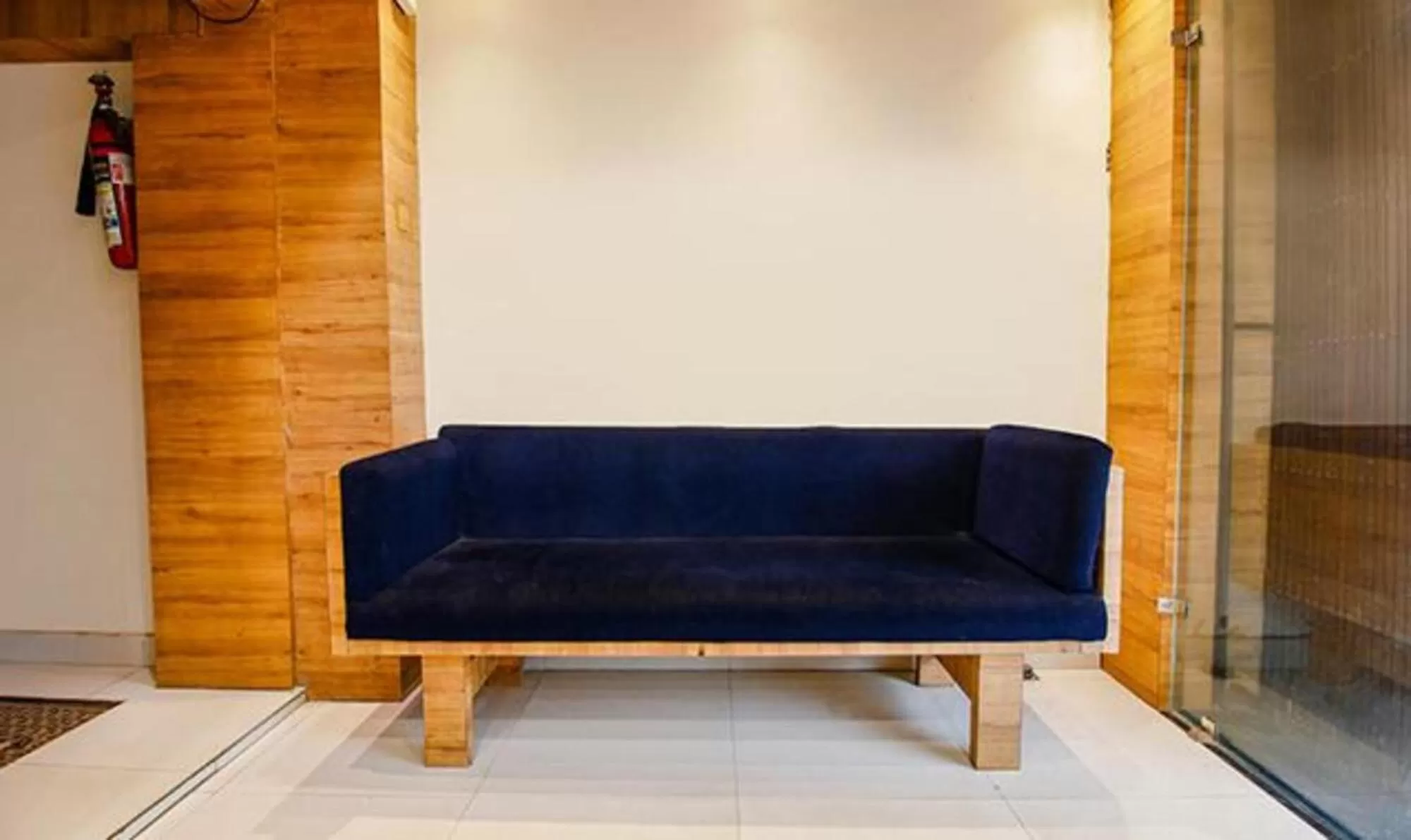 Lobby or reception in FabExpress Sunshine Regency