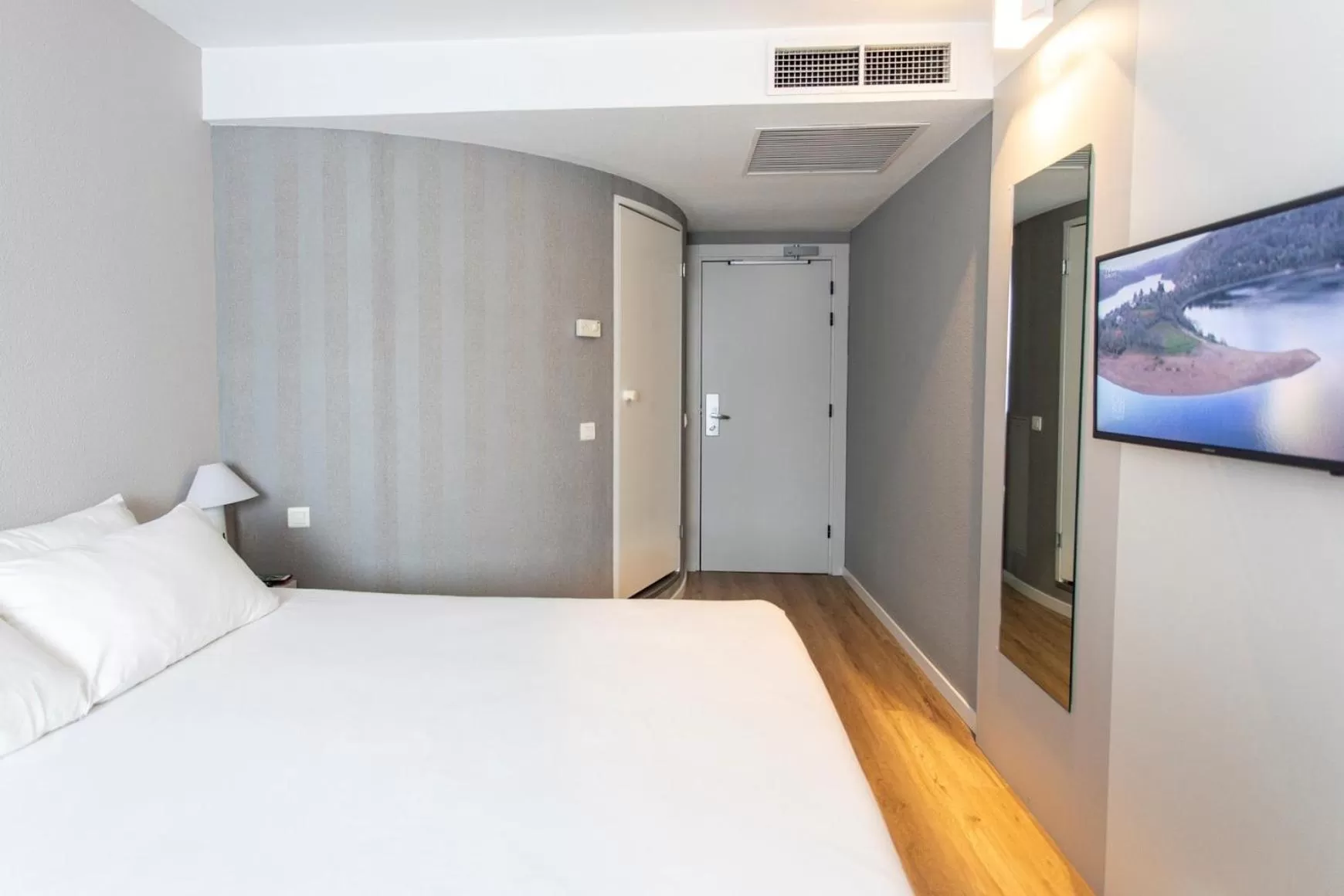 Bedroom, Bed in Ibis Valencia Alfafar