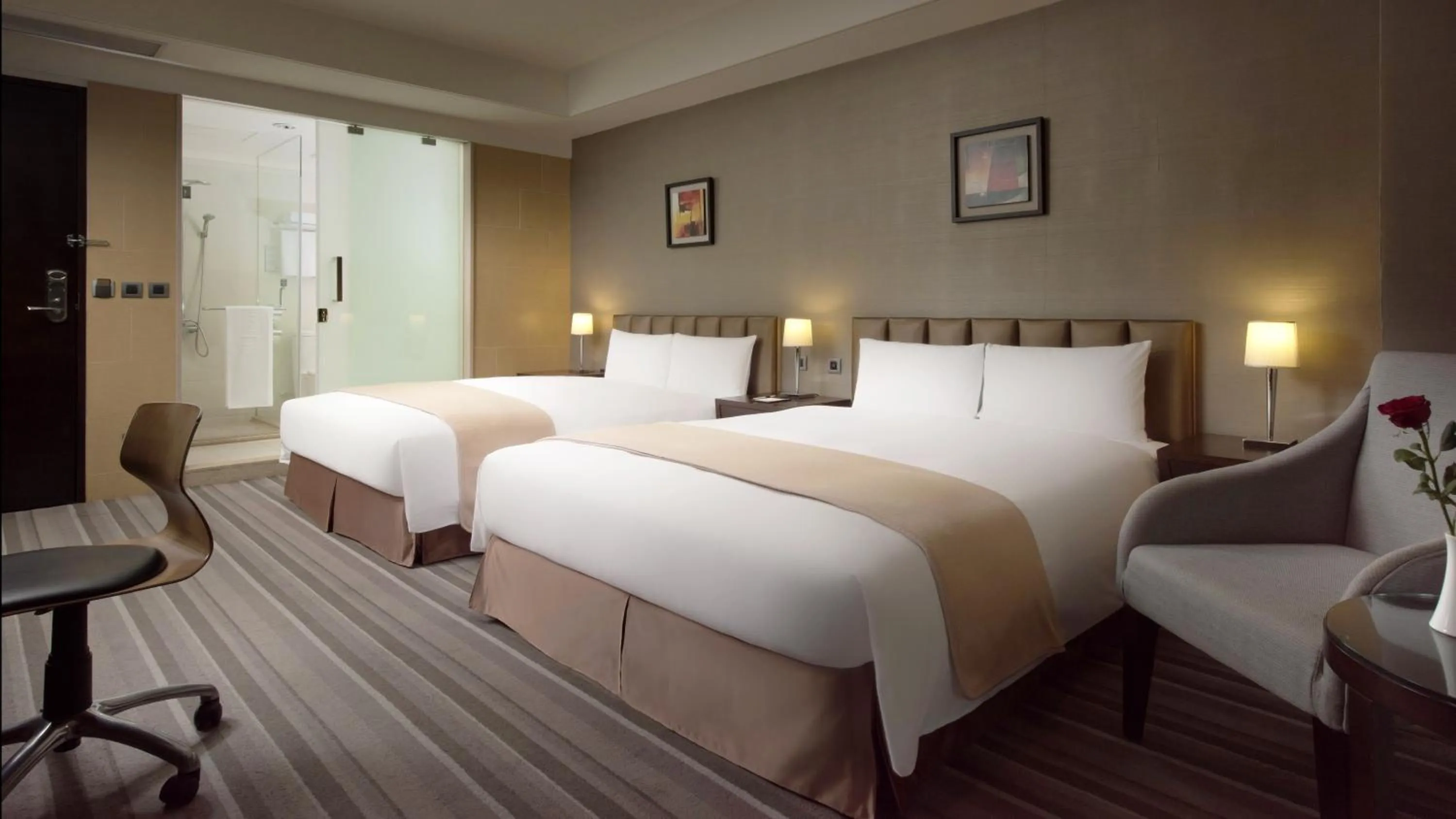 Photo of the whole room, Bed in Urban Hotel33