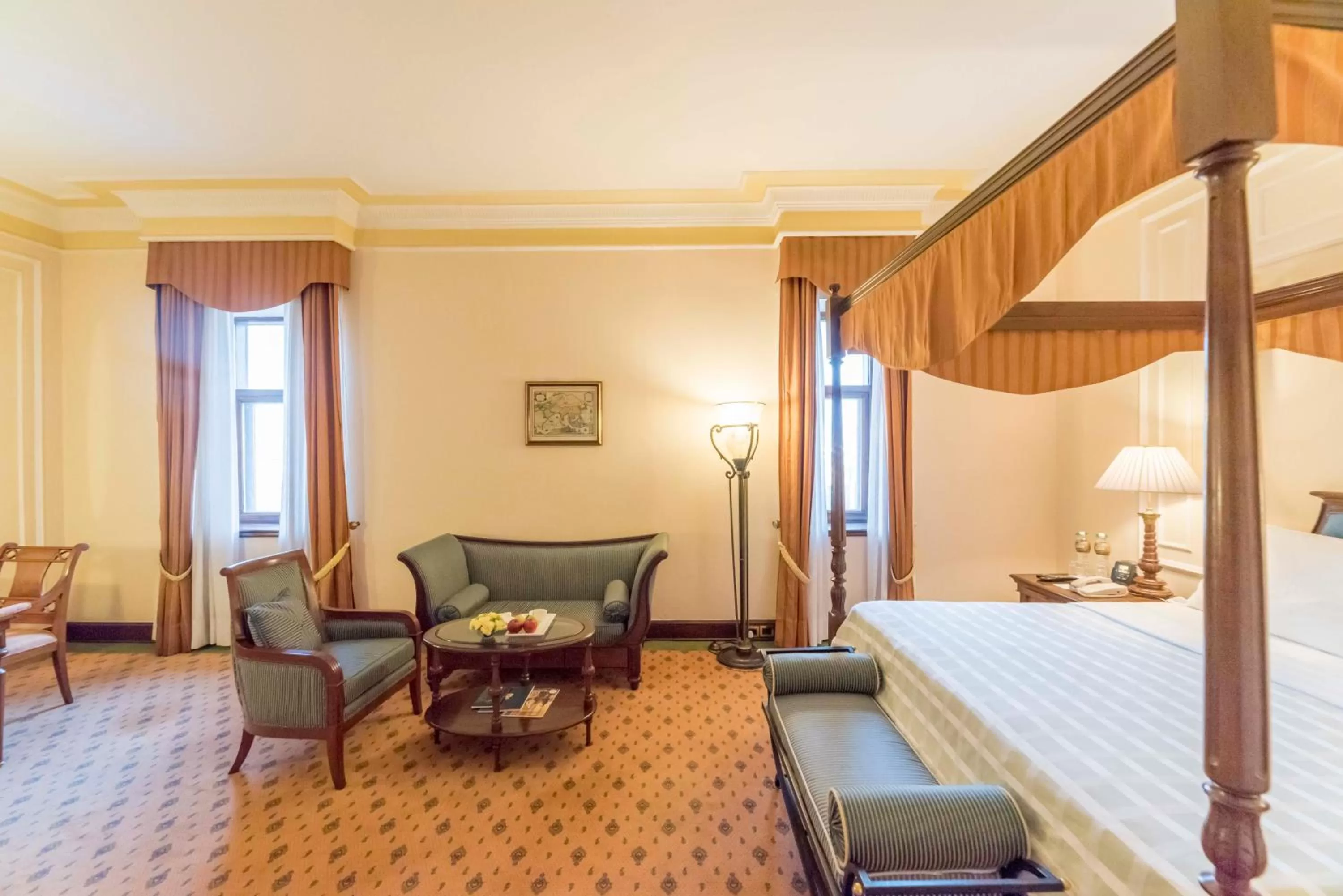 The Oberoi Grand Kolkata