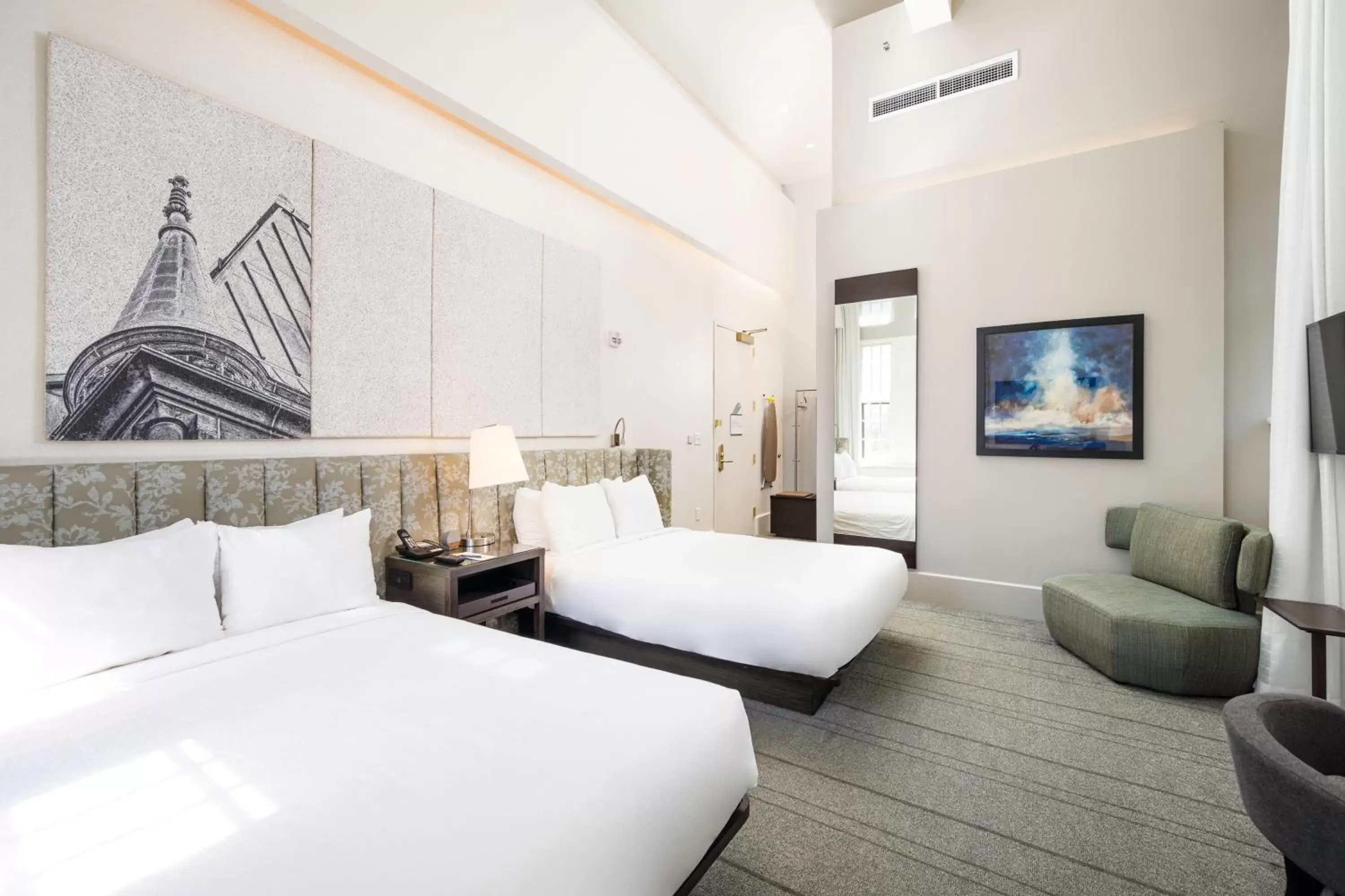 Deluxe Double Room in The Richardson Hotel Deluxe Double Room in The Richardson Hotel