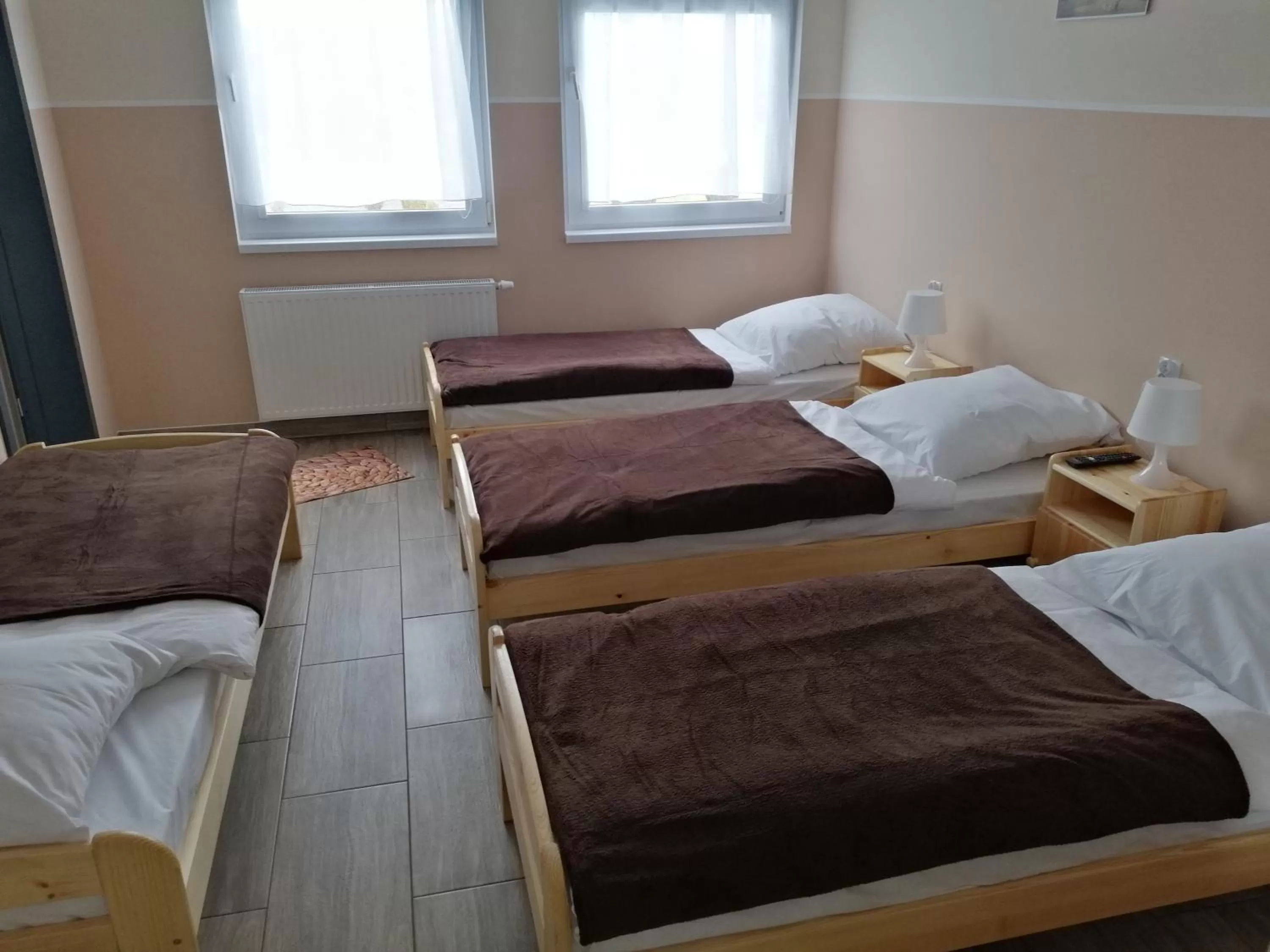 Bed in Dom Wycieczkowy "Na stadionie"