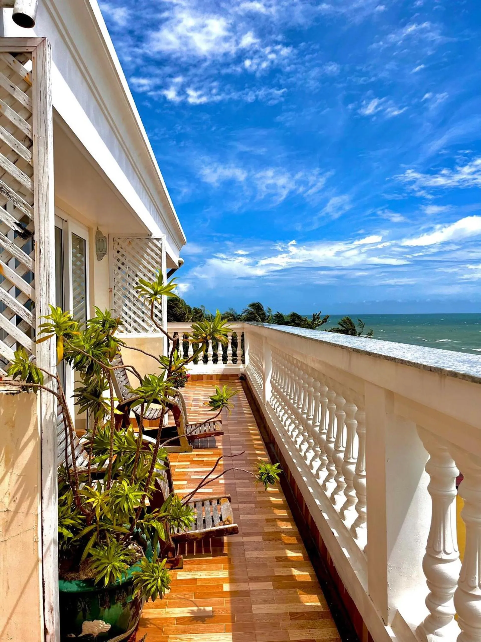 Property building in Phuong Binh House