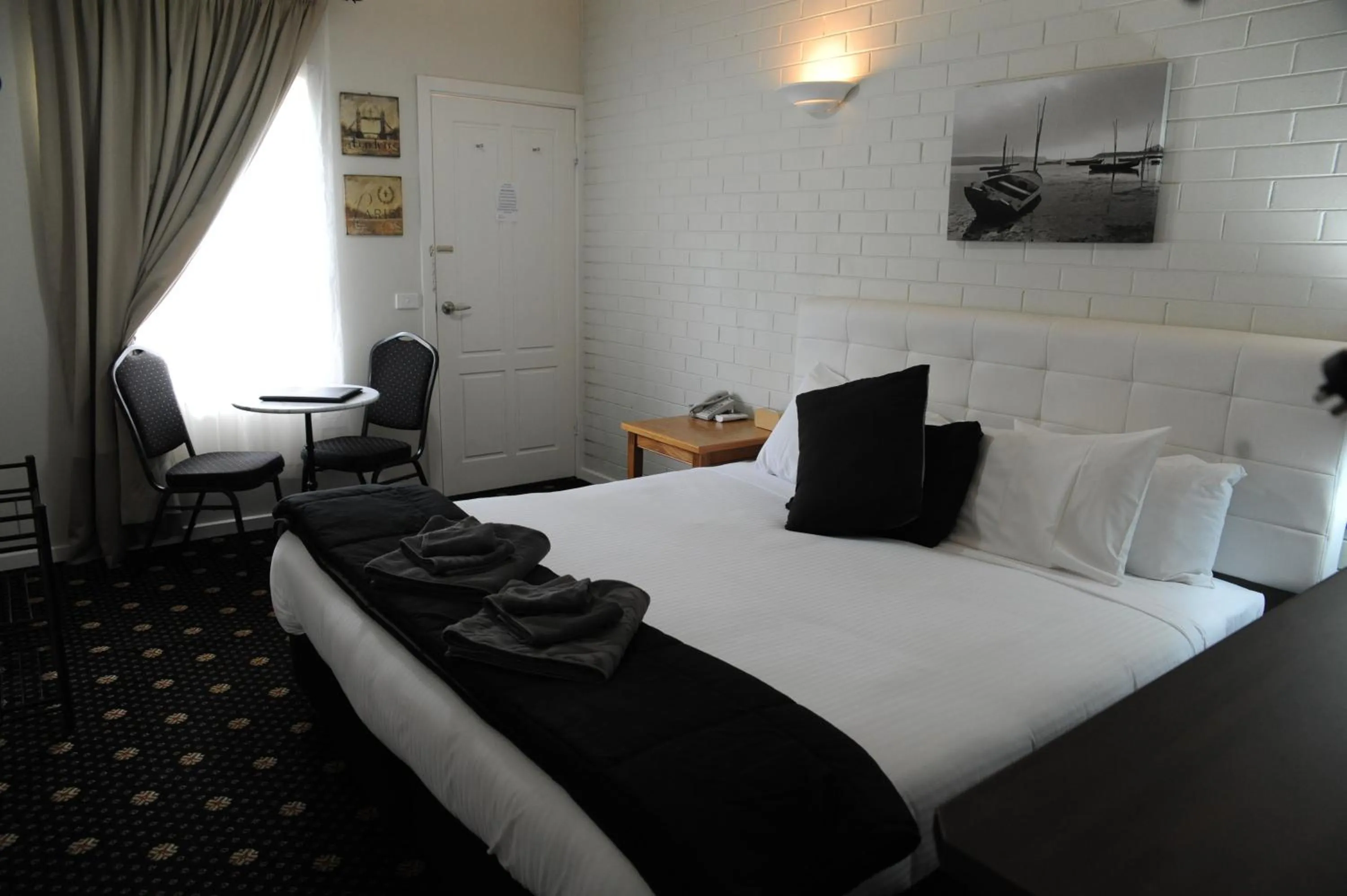 Bedroom, Bed in Norwood House Motel & Receptions