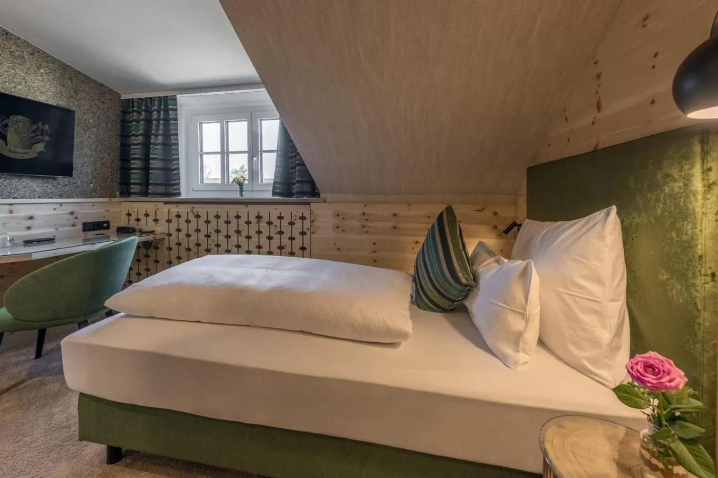 Photo of the whole room, Bed in Hotel Schäfflerwirt