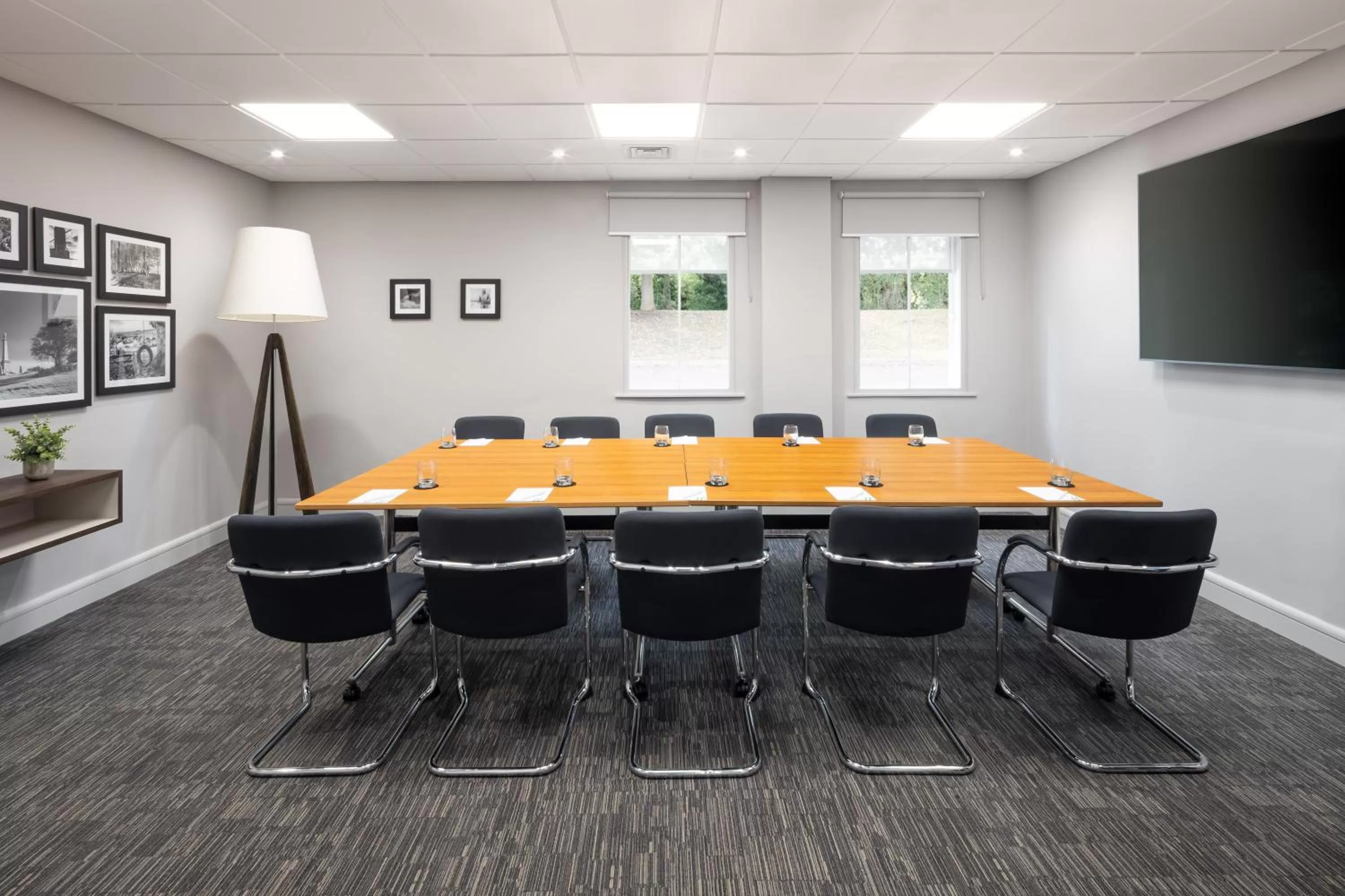 Business facilities in Holiday Inn Aylesbury by IHG