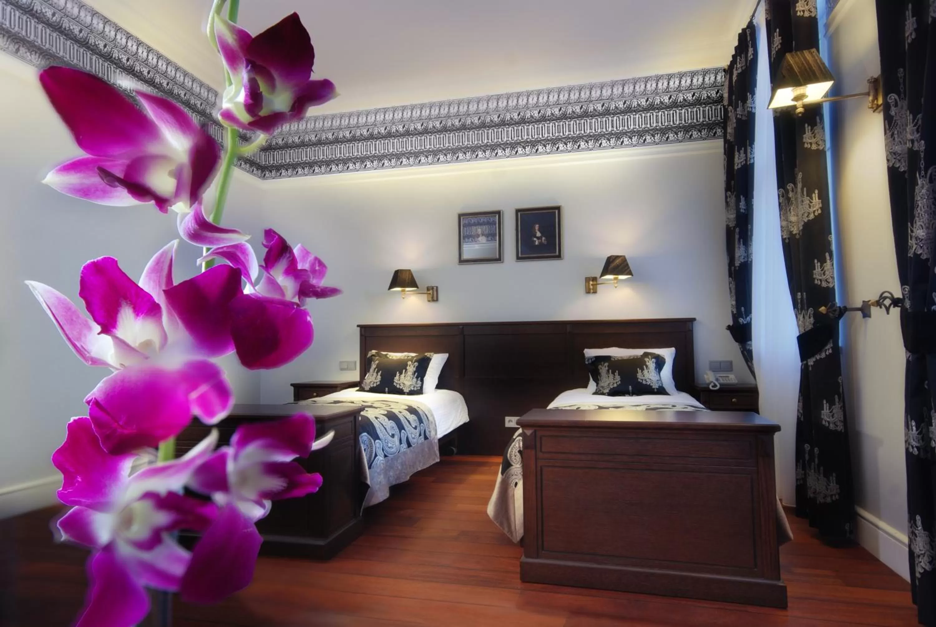 Living room in Hotel Holland House Old Town