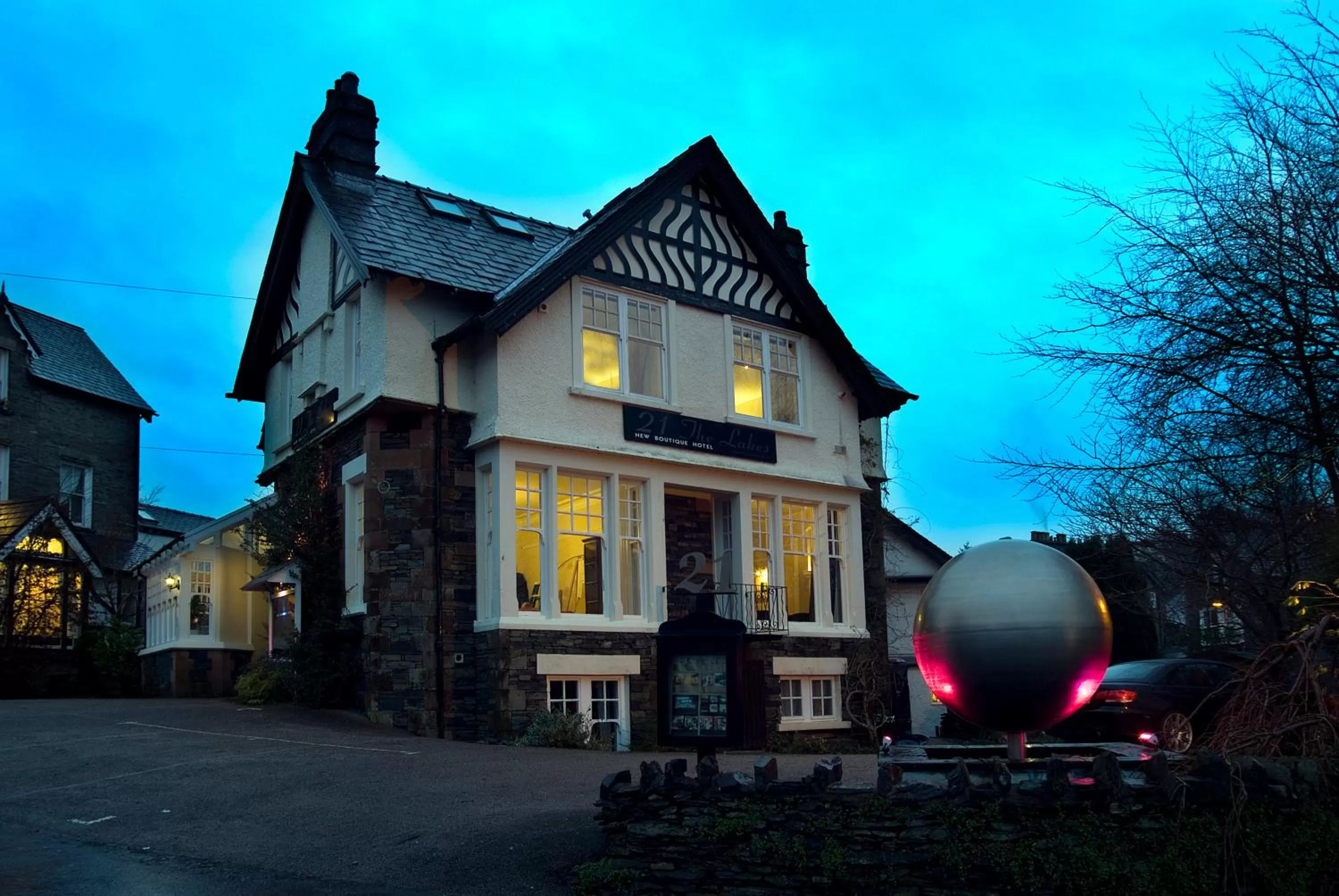 Property building in Windermere Boutique Hotel Spa Suites & Hot Tubs