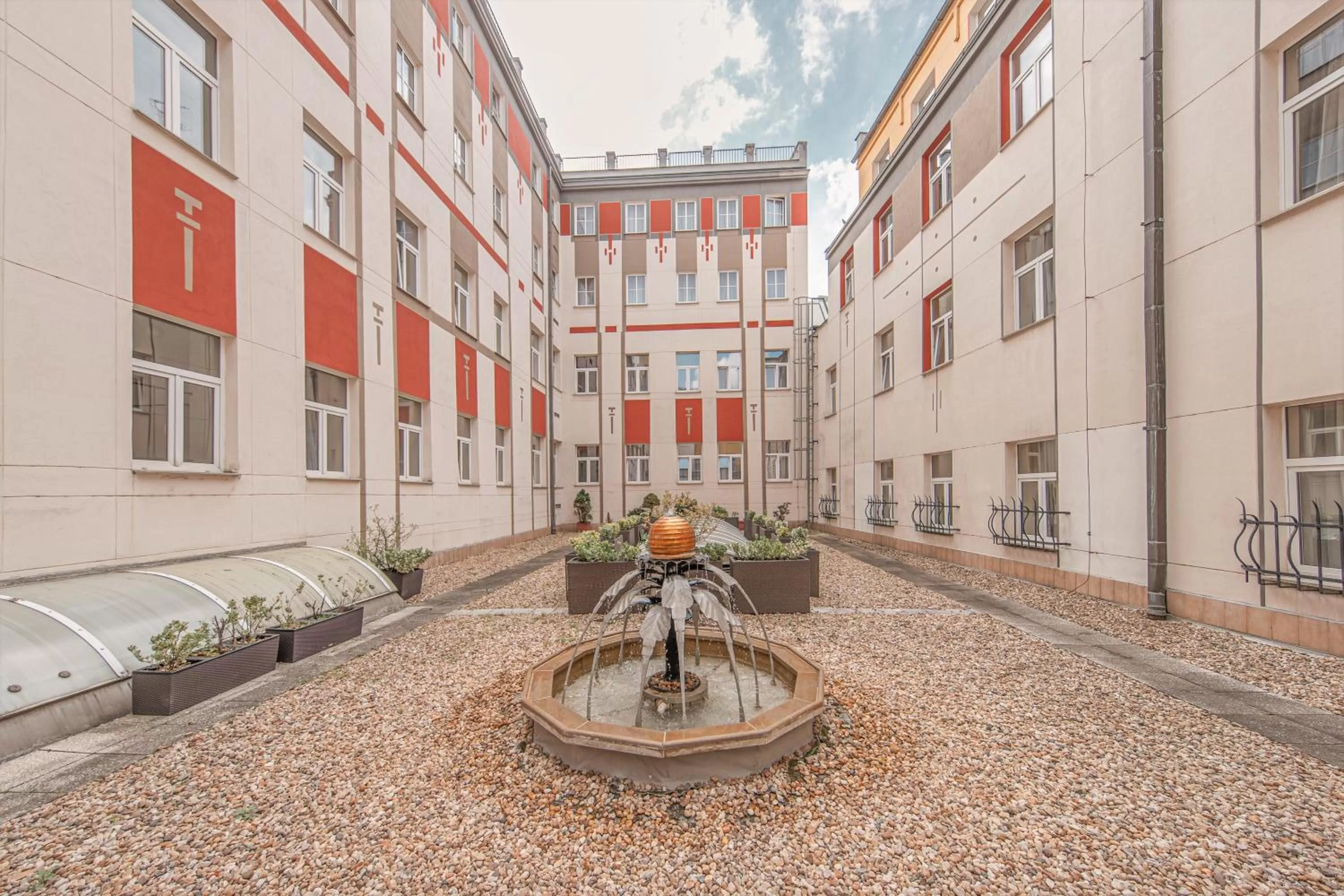 Property building in Hotel Meteor Plaza Prague