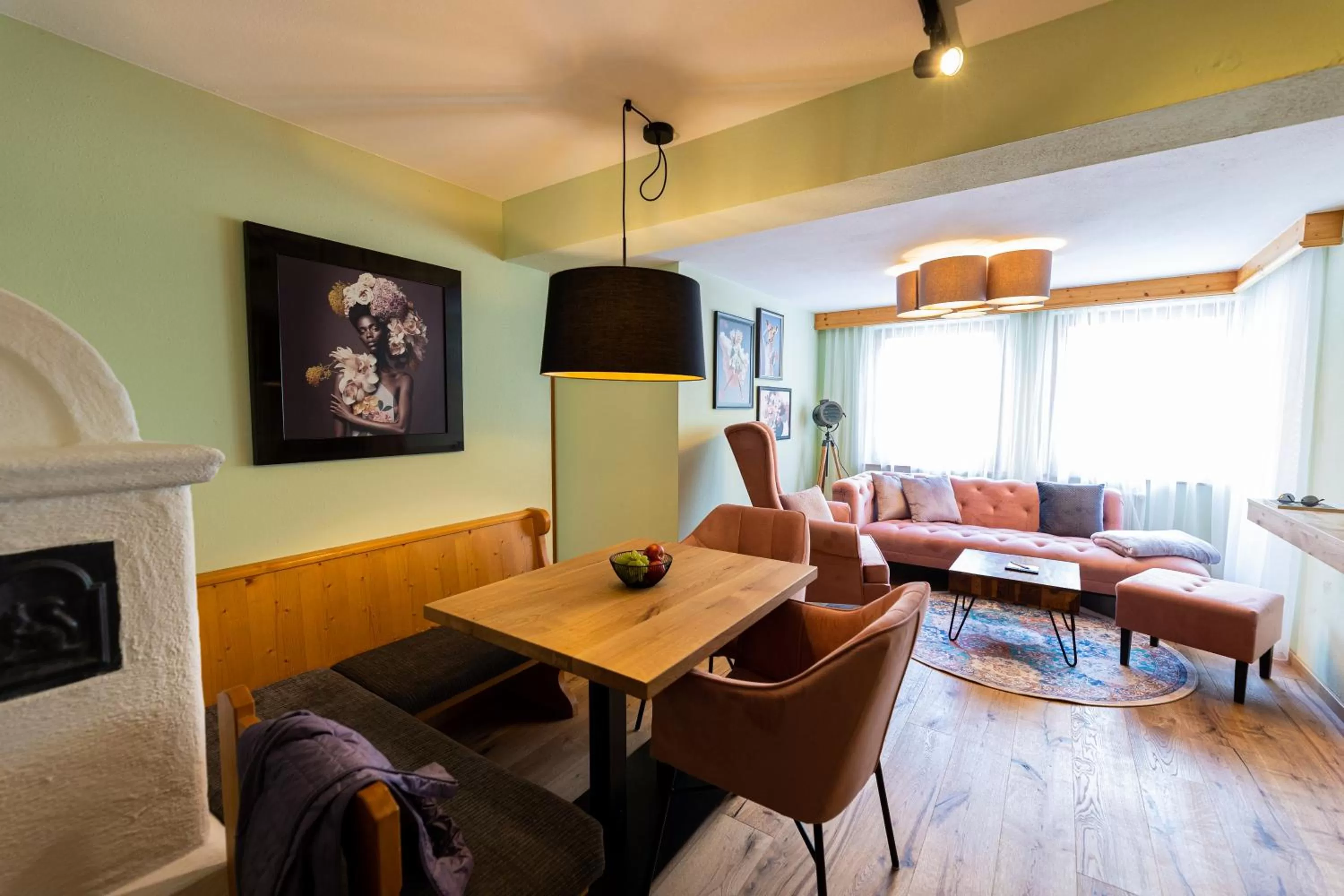 Living room in Wellness Aparthotel "Lechlife" incl Pool - 400m zum SKILIFT