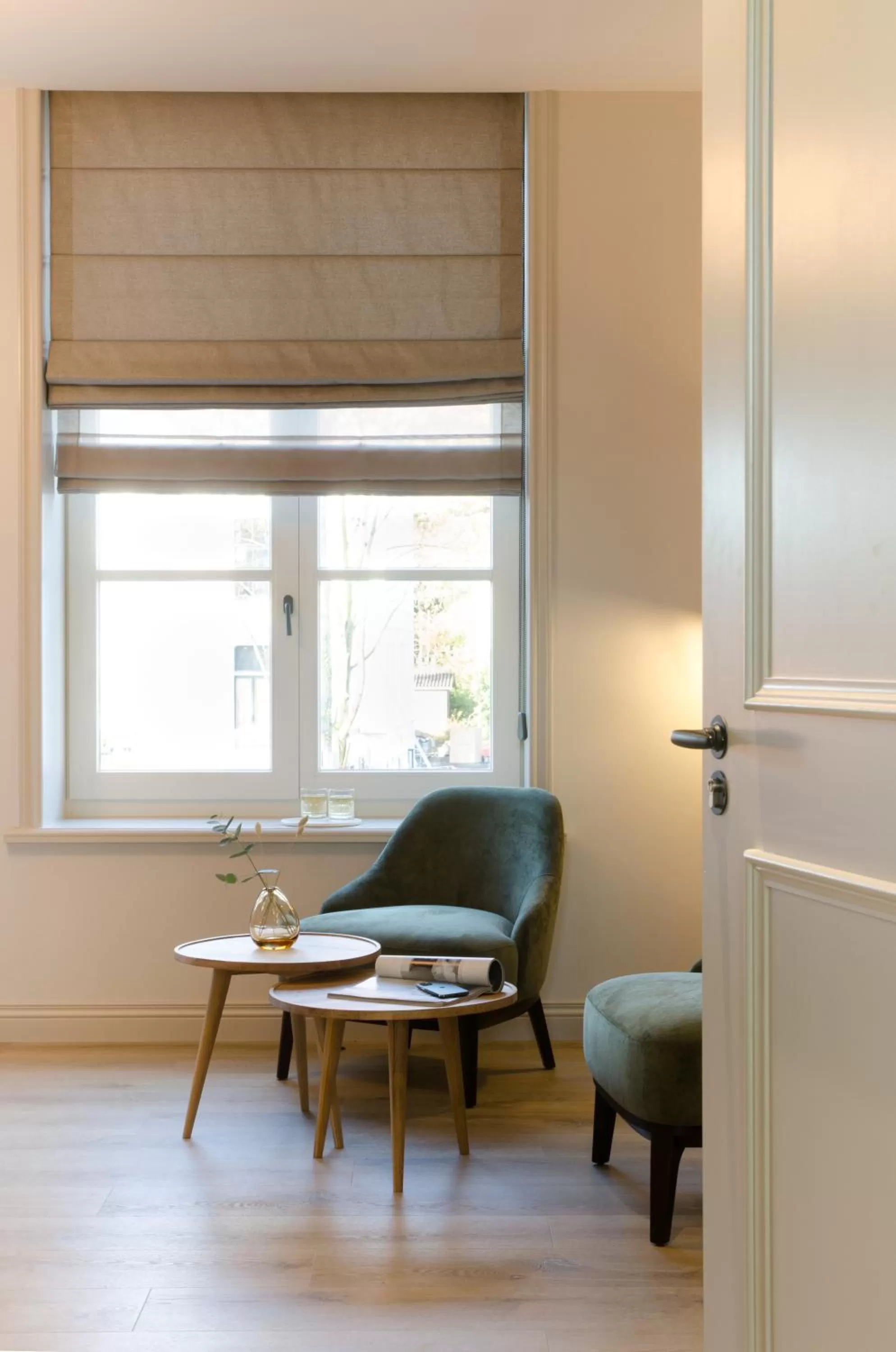 Seating area in Hotel Flora Batava