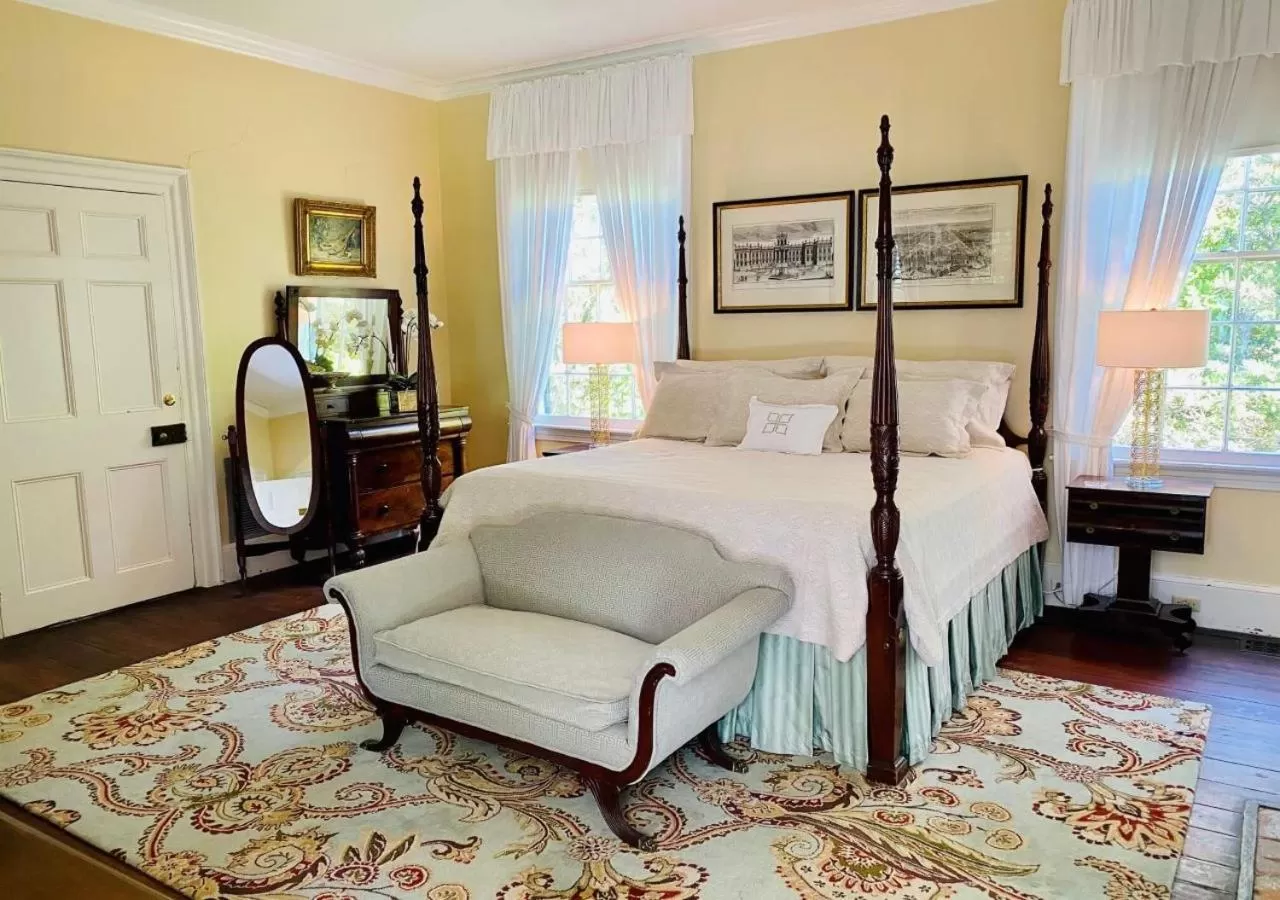 Family Suite in Linden - A Historic Bed and Breakfast
