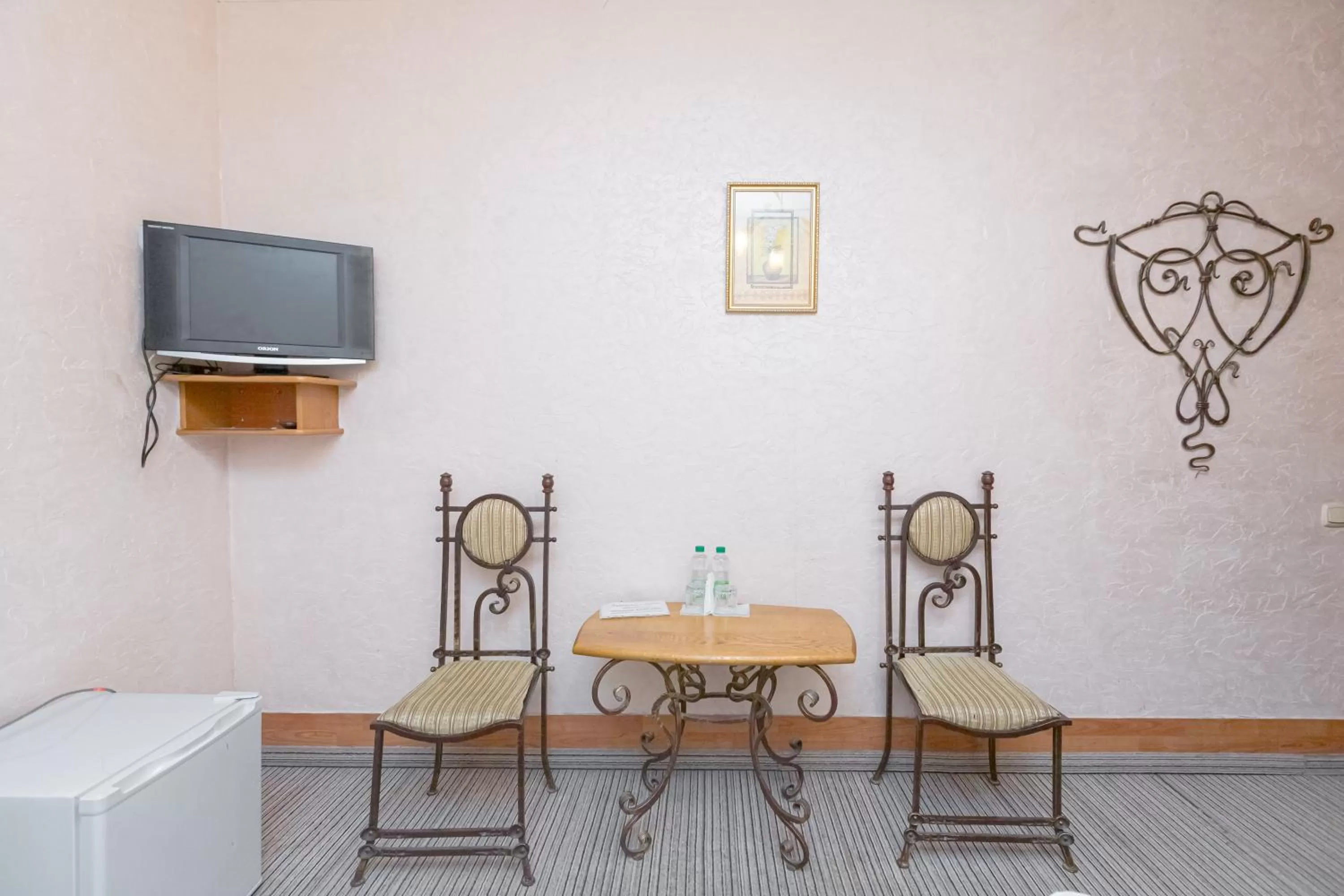 Living room, TV/Entertainment Center in Staryi Krakiv