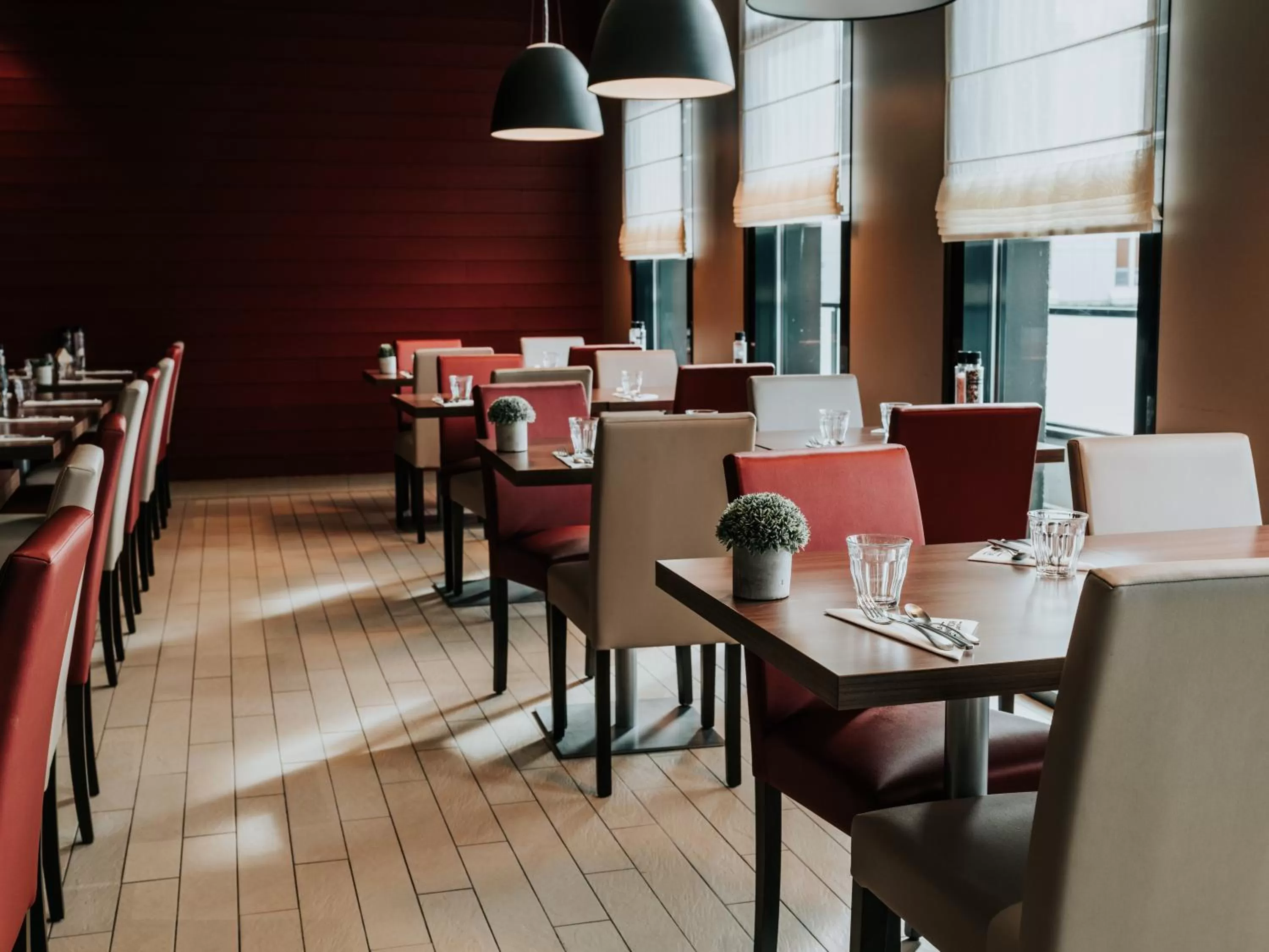 Restaurant/places to eat in Ibis Rouen Centre Rive Gauche Mermoz