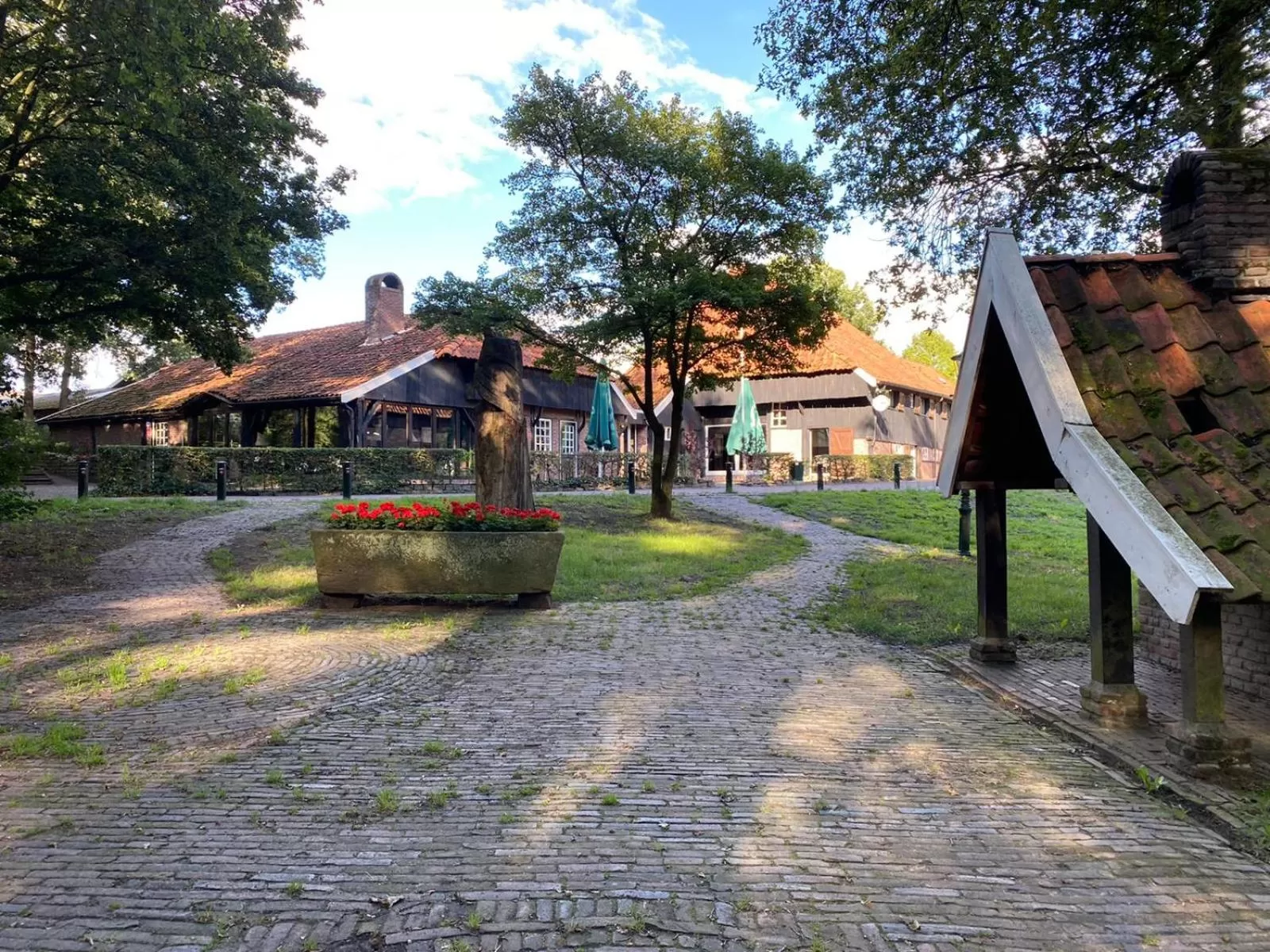 Property building in Hotel de Watermölle