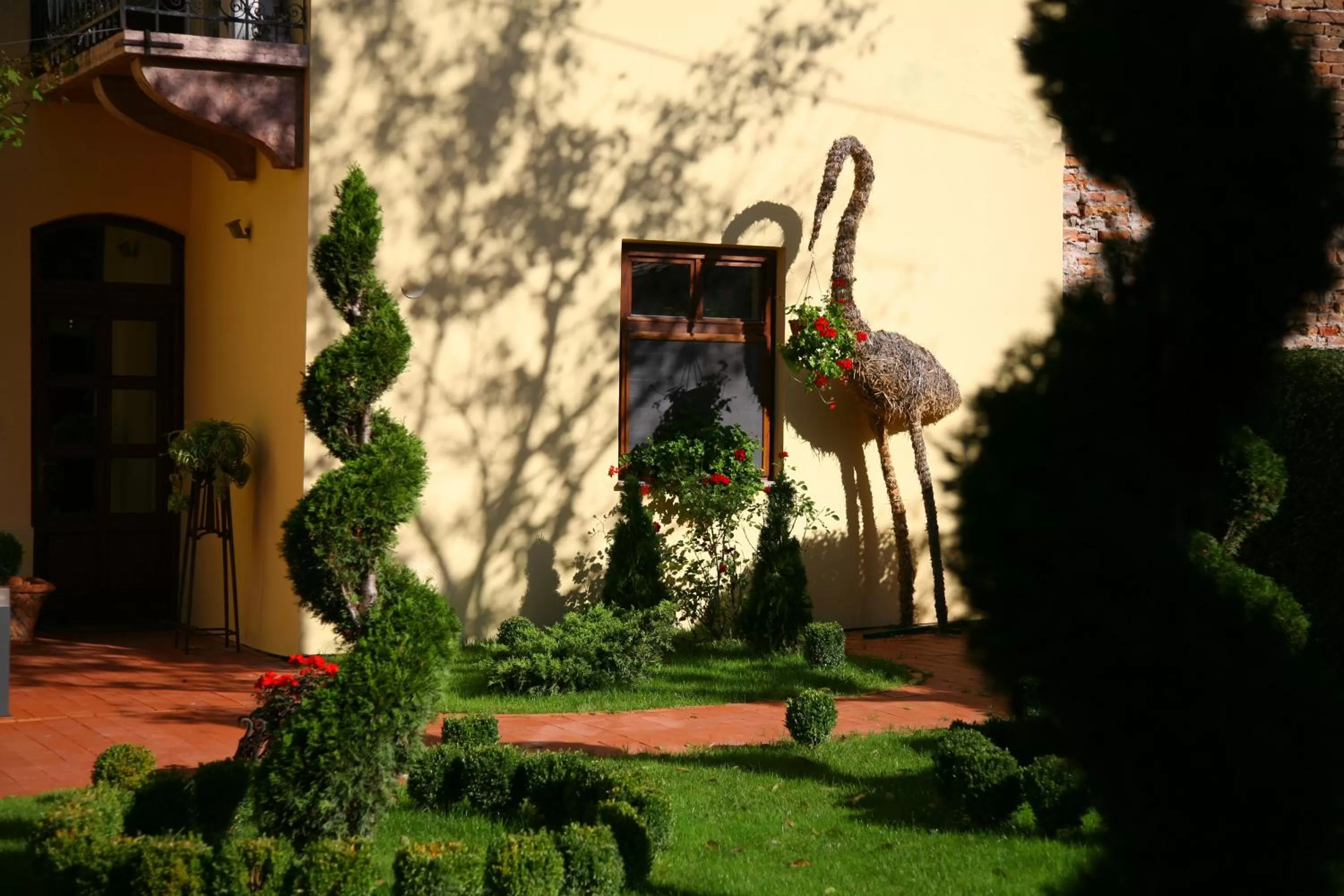 Day, Property Building in Maksimilian Osijek