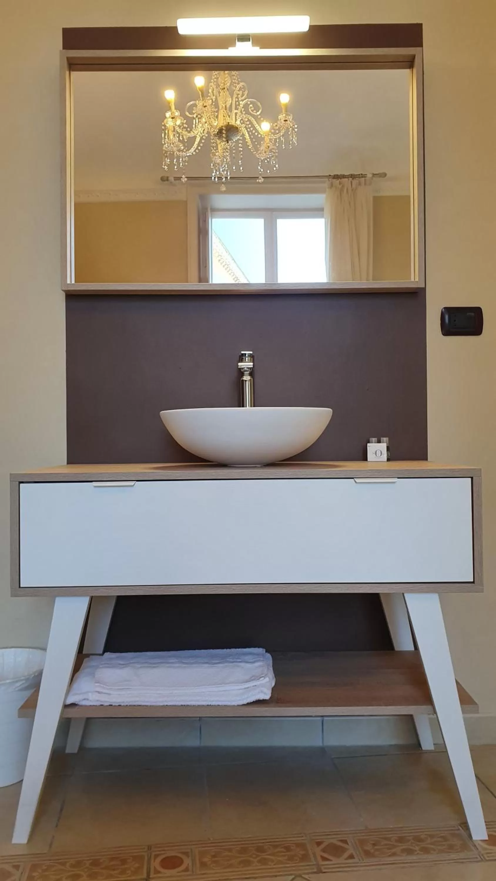 Decorative detail in B&B Diana