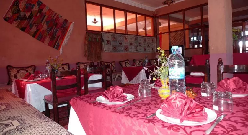 Restaurant/places to eat in Maison d'Hôte Valentine