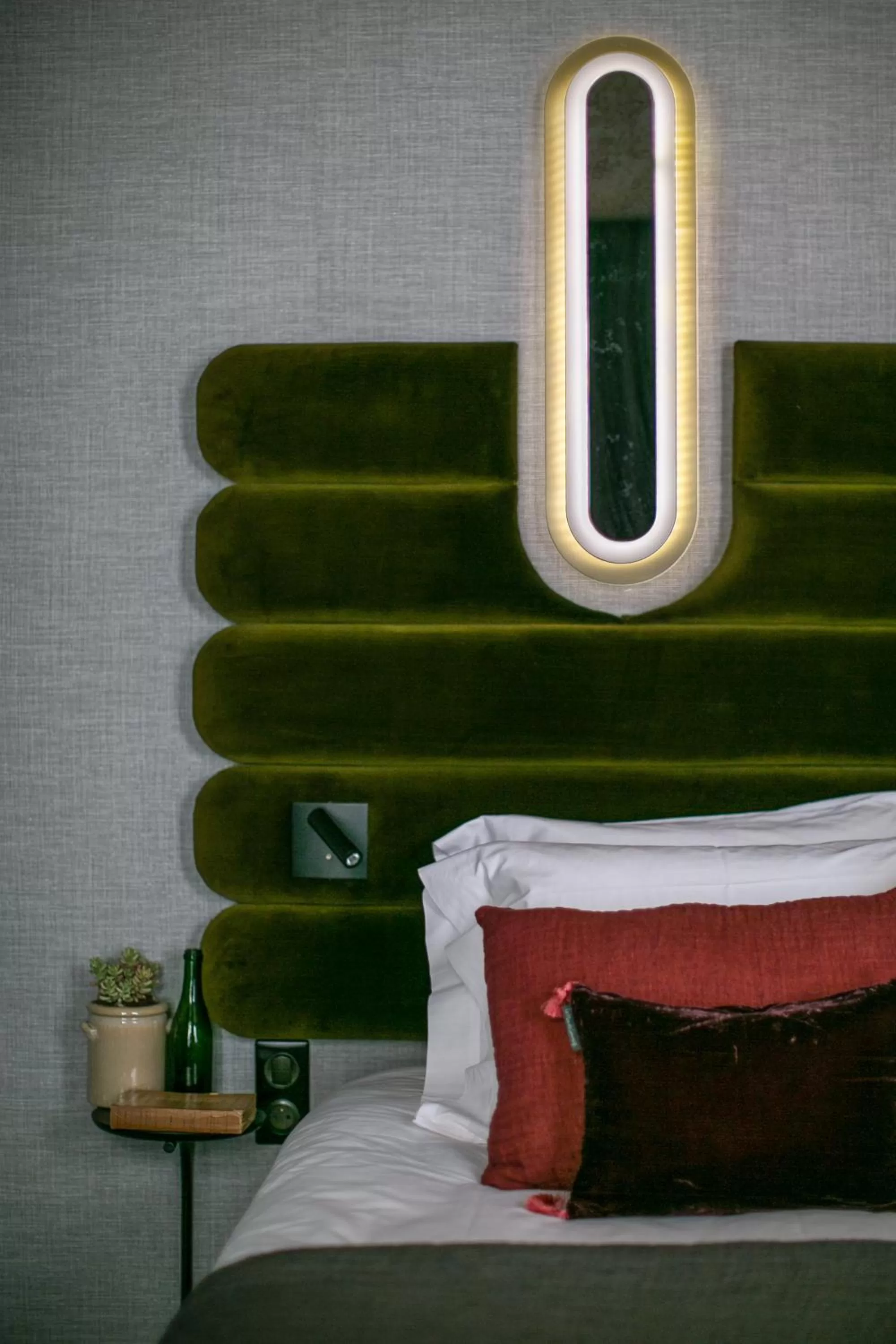 Bedroom, Bed in La Planque Hotel