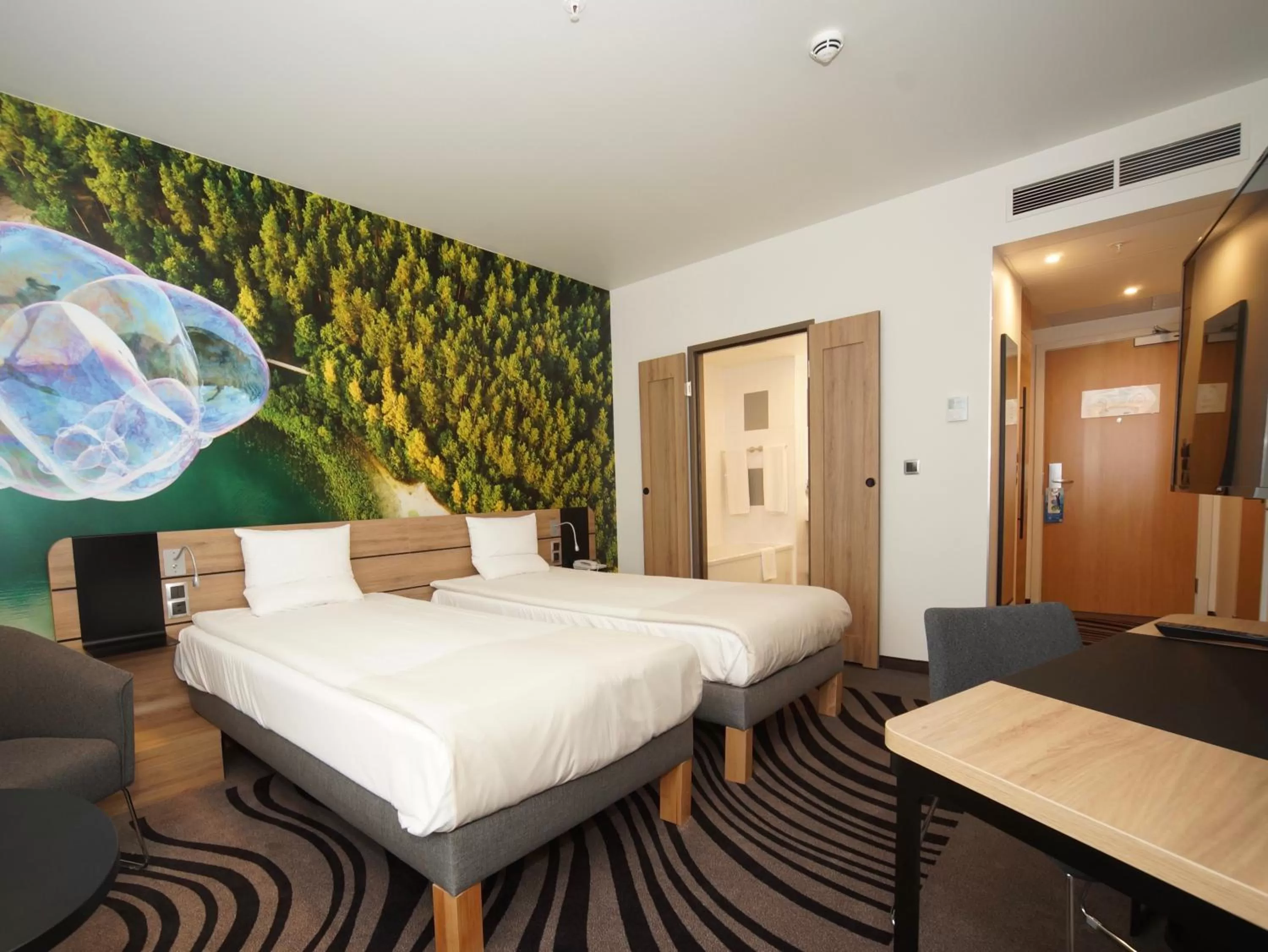 Bedroom, Bed in Novotel Vilnius Centre