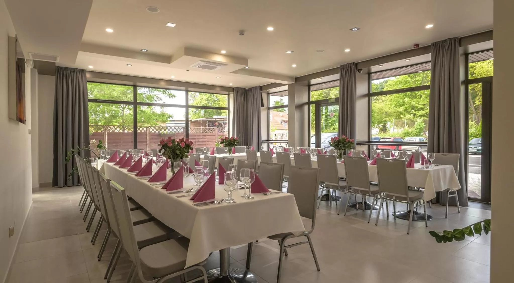 Restaurant/places to eat in Hotel Emocja SPA